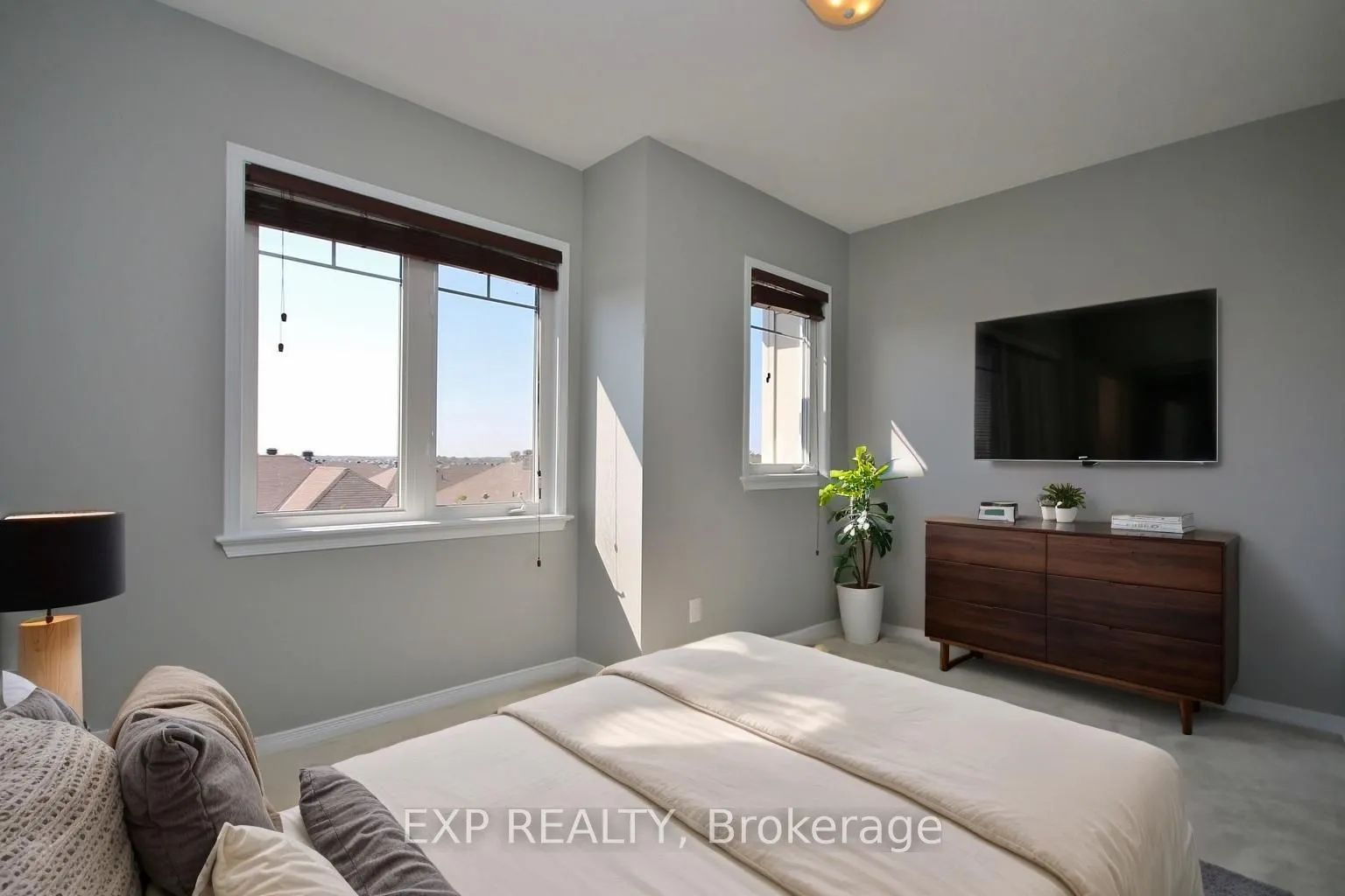 162 Urbancrest Private