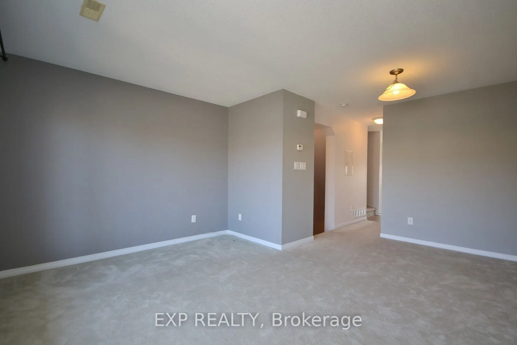 162 Urbancrest Private