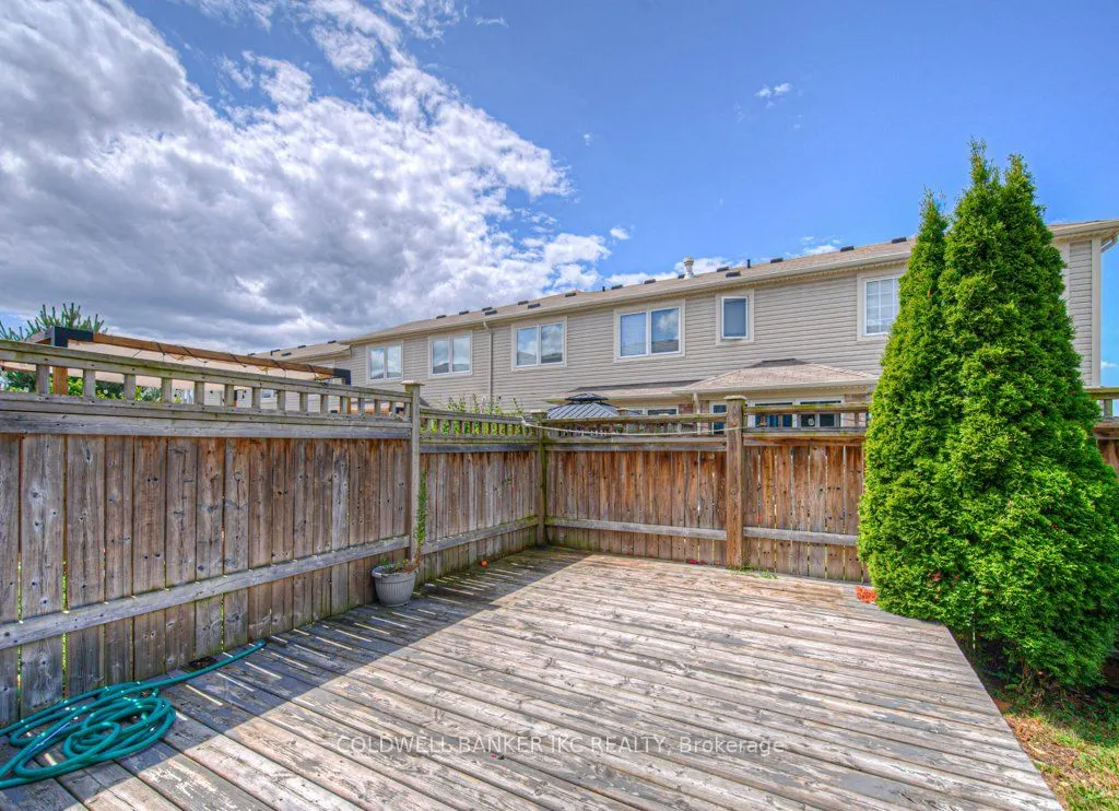 164 Chase Crescent