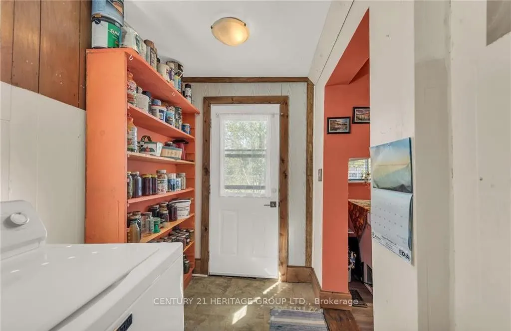 35 Canal Bank Road