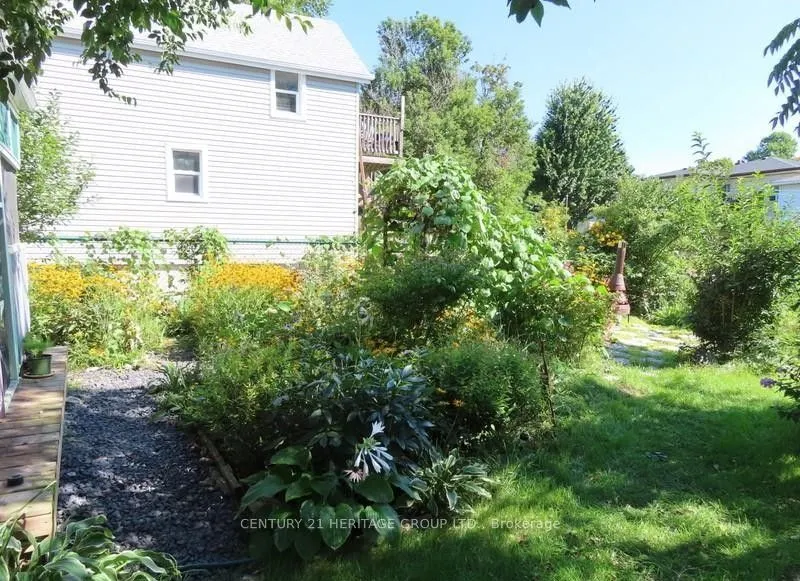 35 Canal Bank Road