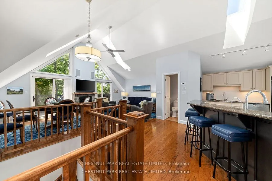 4 Bridge Street, #7