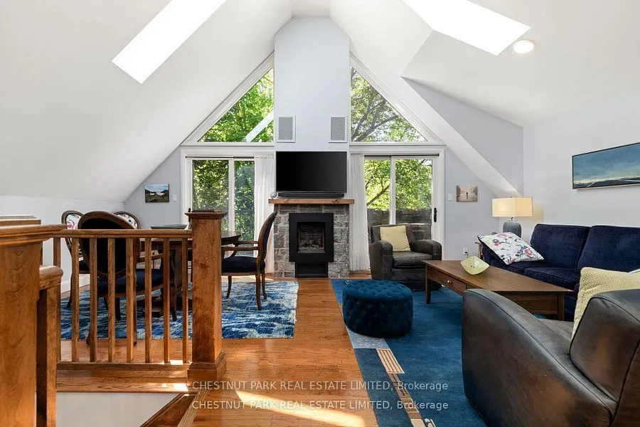 4 Bridge Street, #7