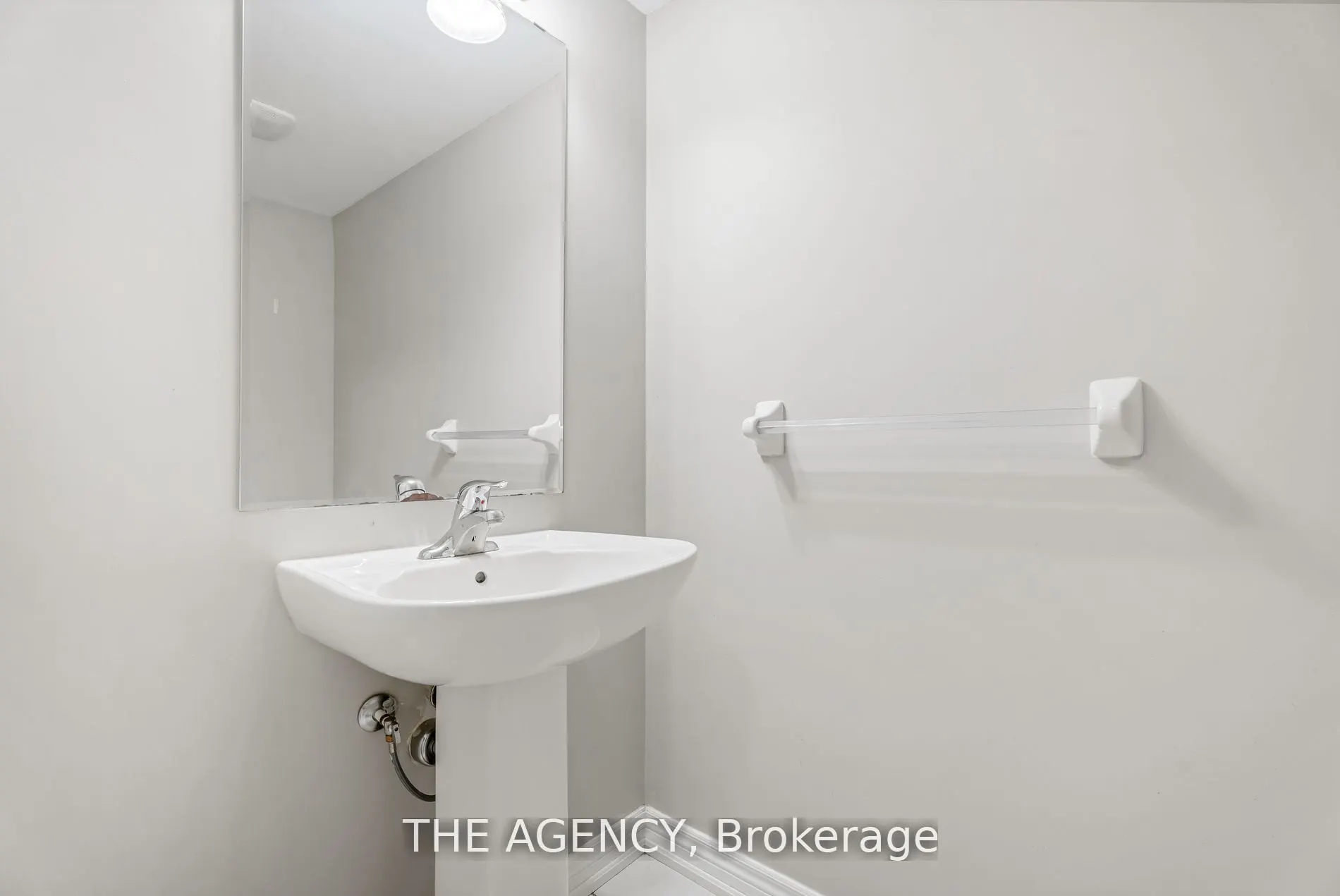 570 LINDEN Drive, #42