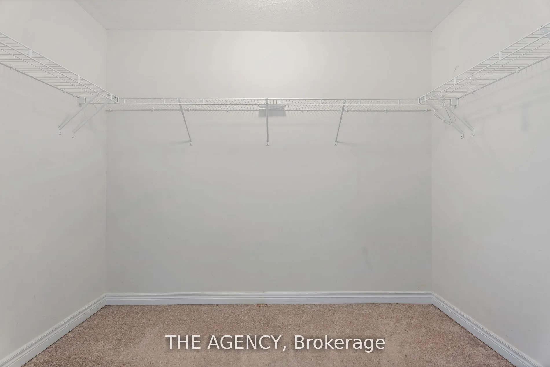 570 LINDEN Drive, #42