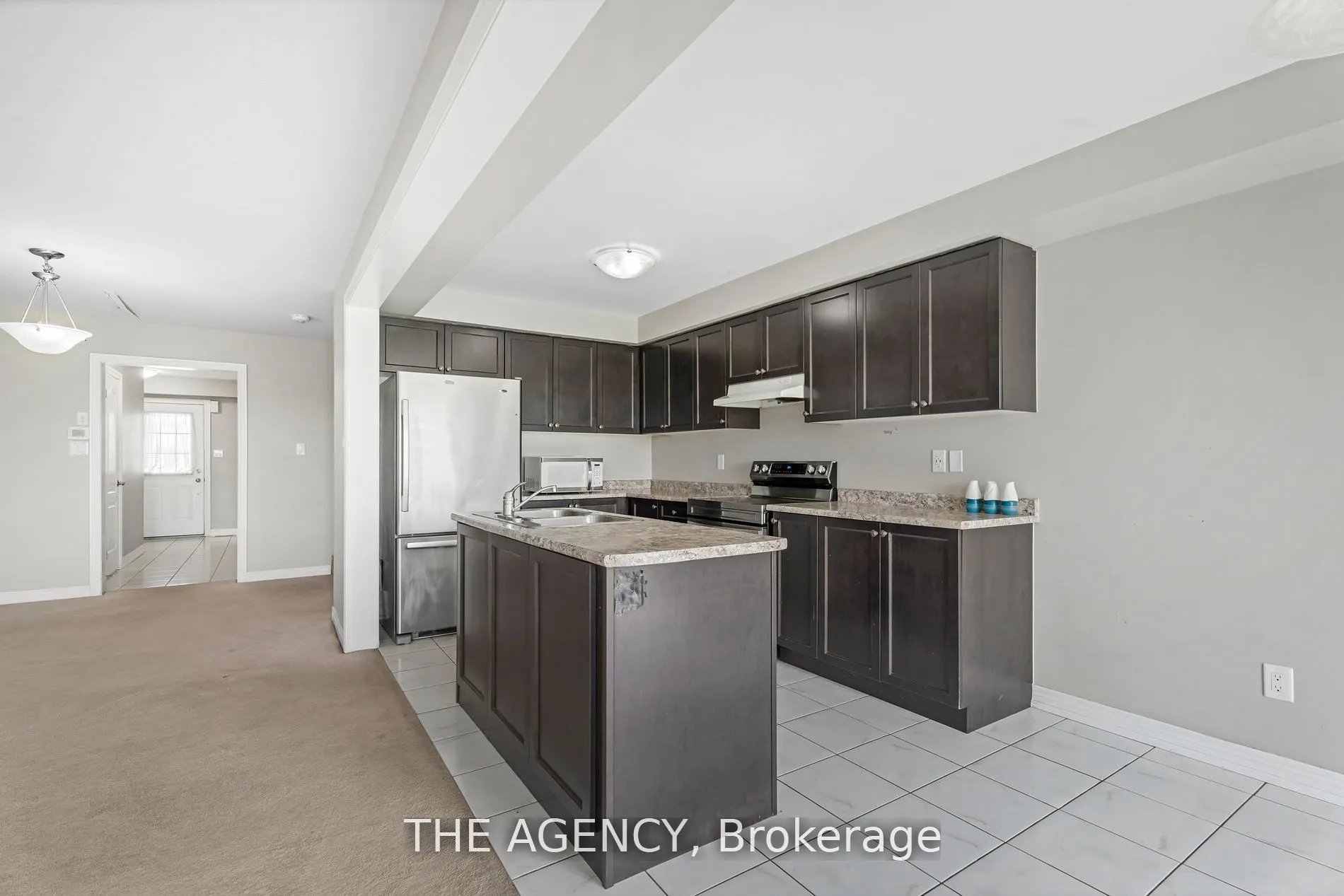 570 LINDEN Drive, #42