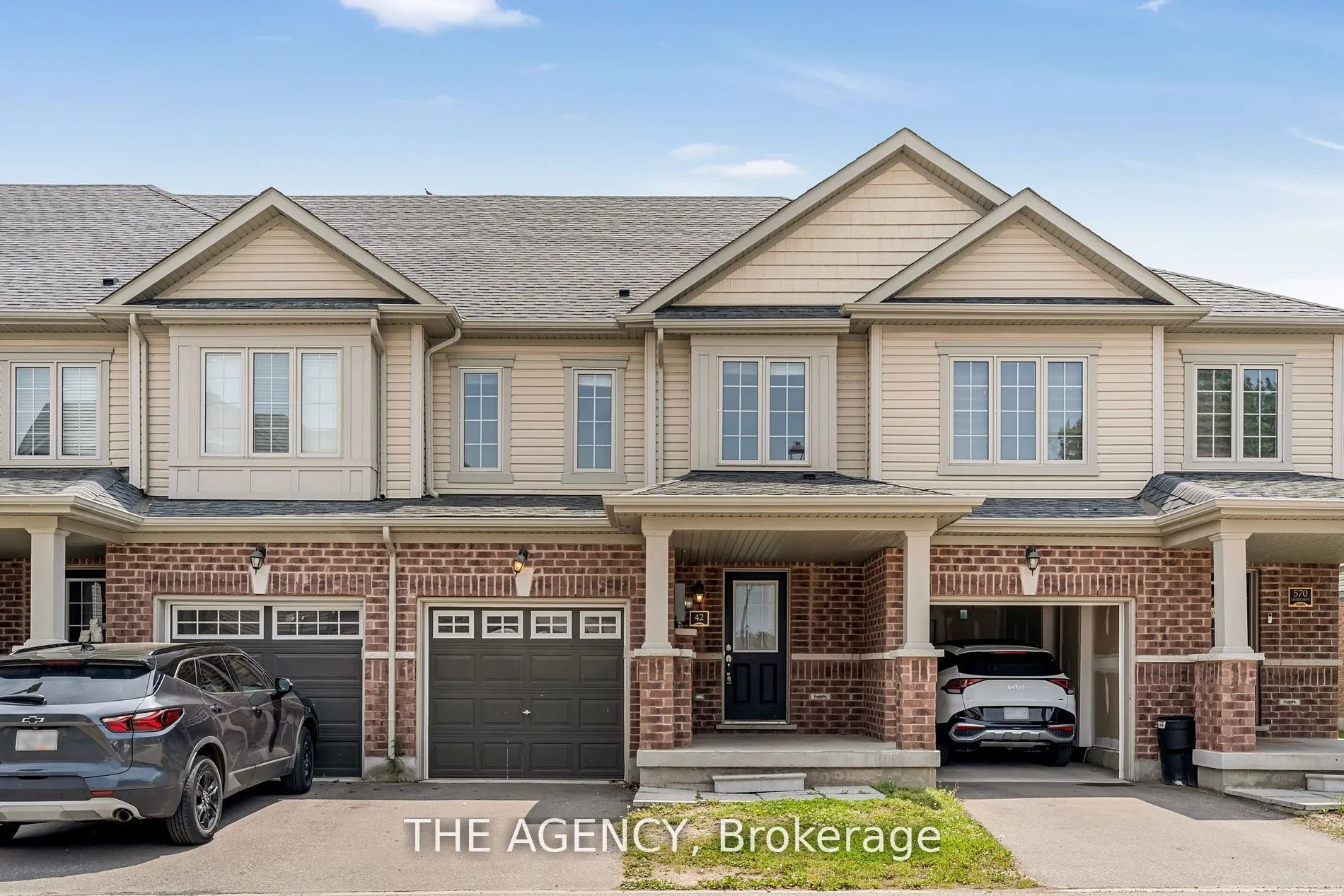 570 LINDEN Drive, #42