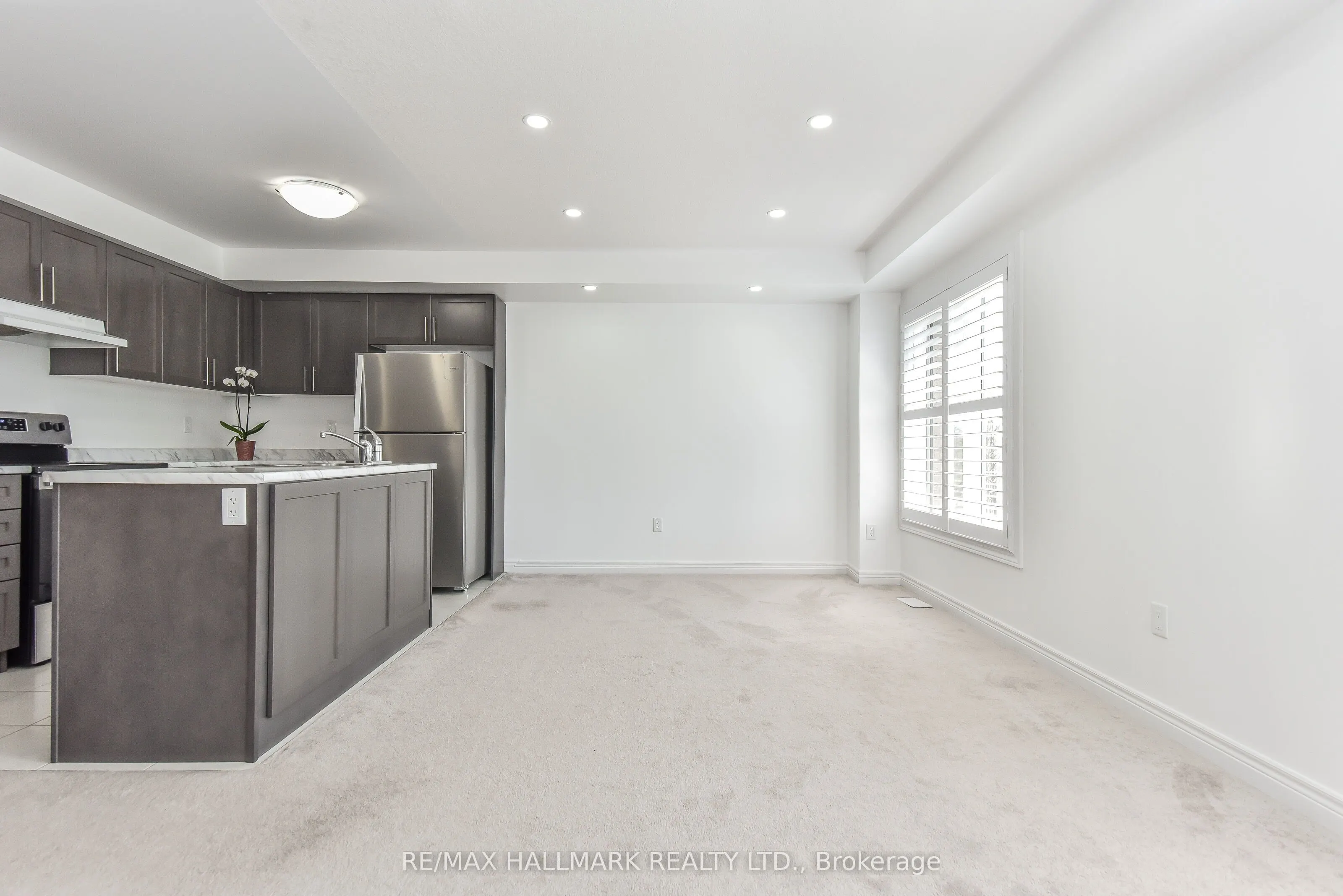 740 Linden Drive, #14