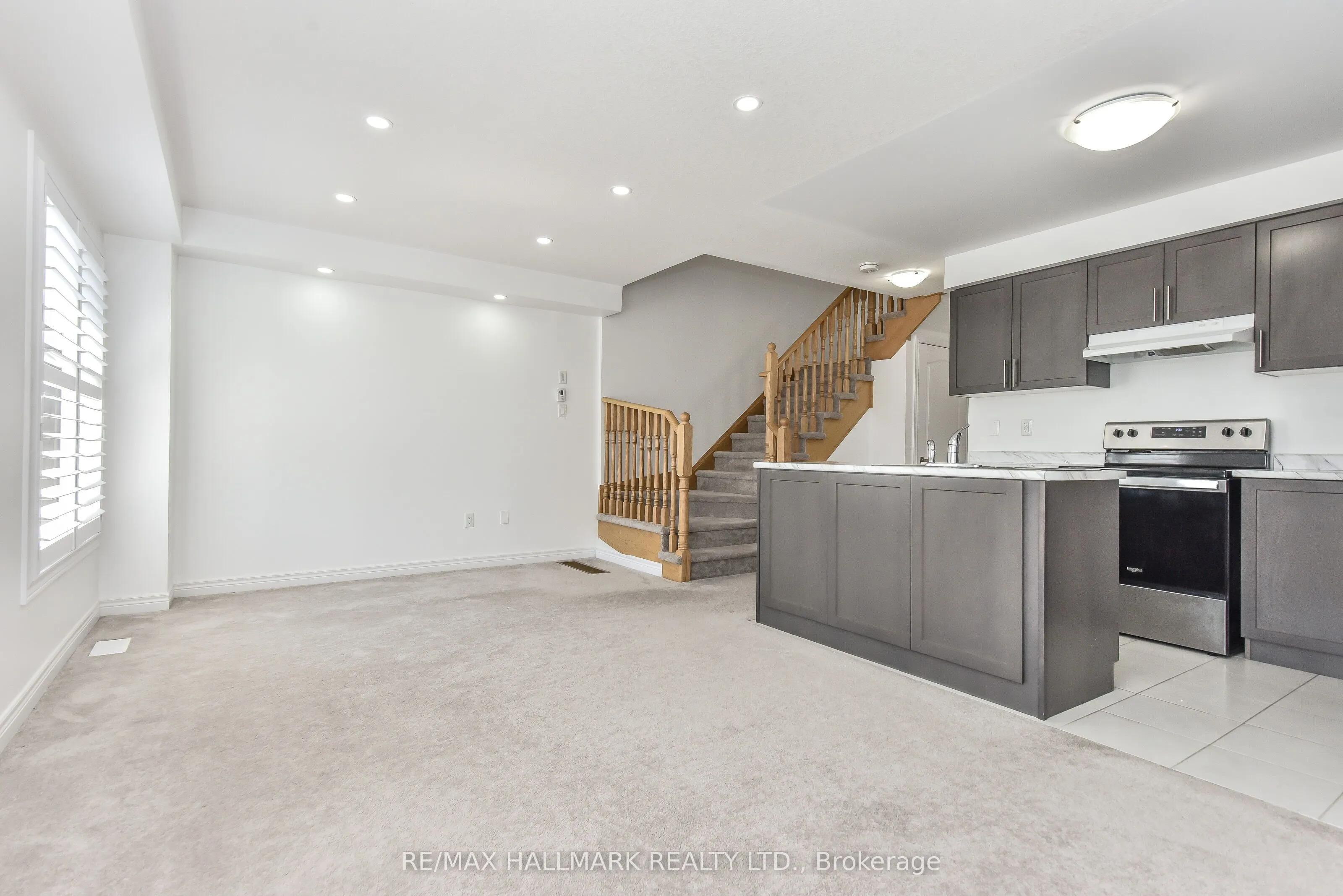 740 Linden Drive, #14