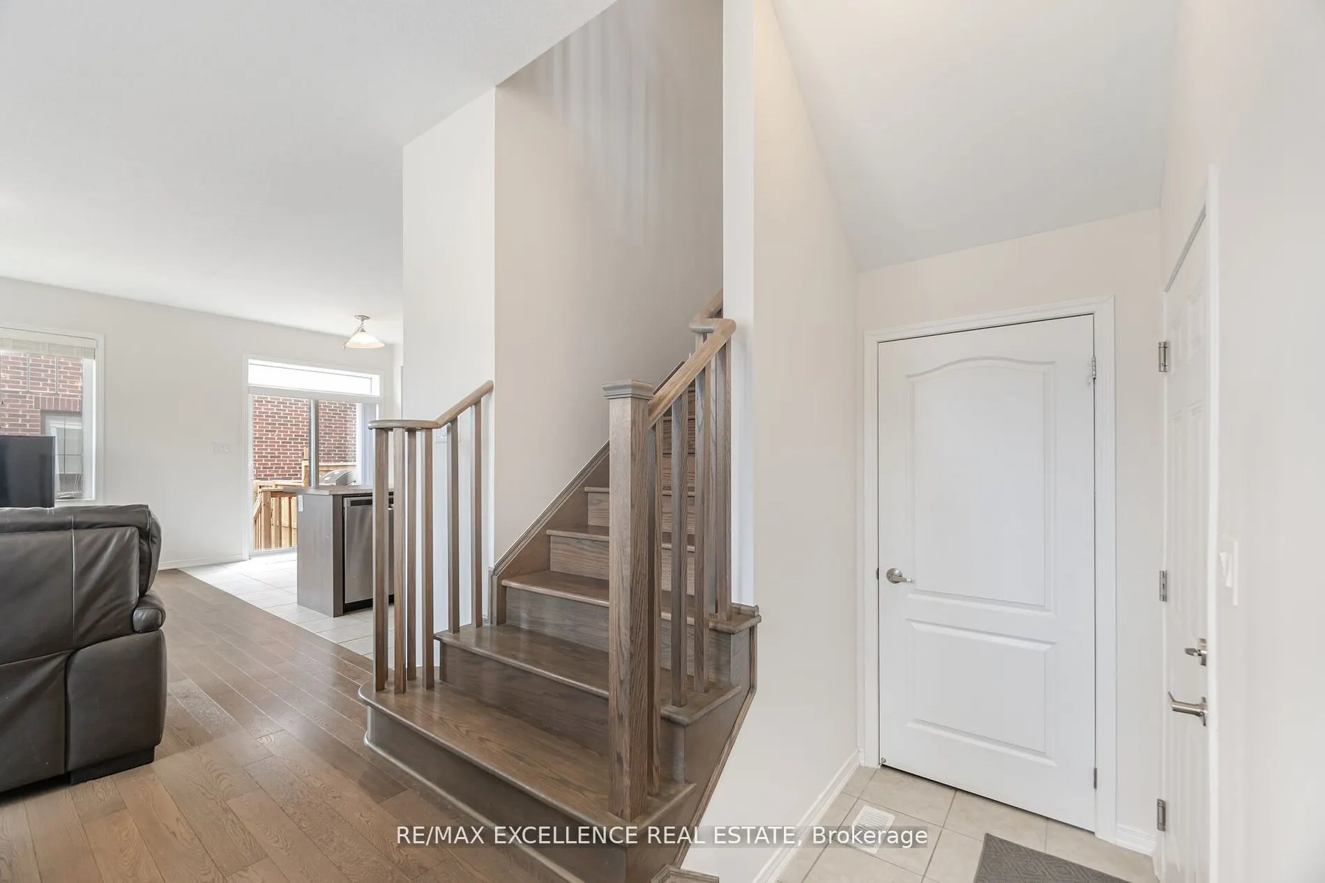 53 Oaktree Drive
