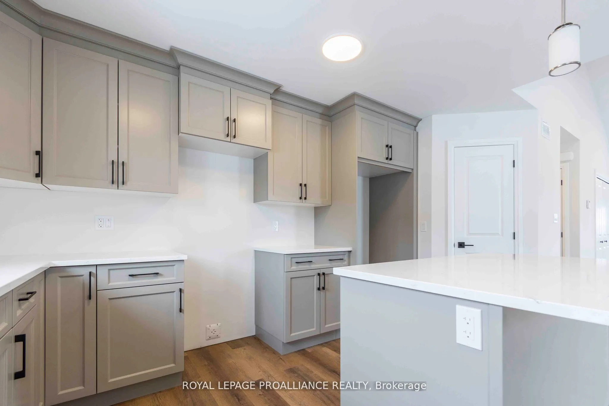 78 Stirling Crescent