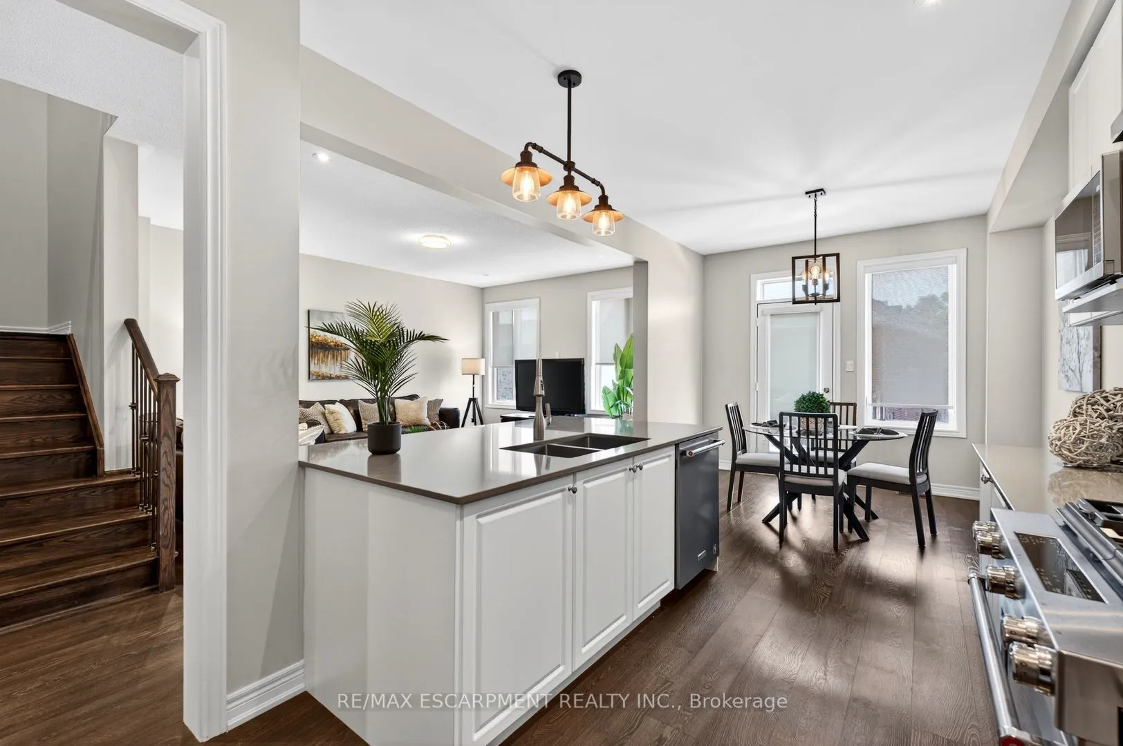 225 Skinner Road