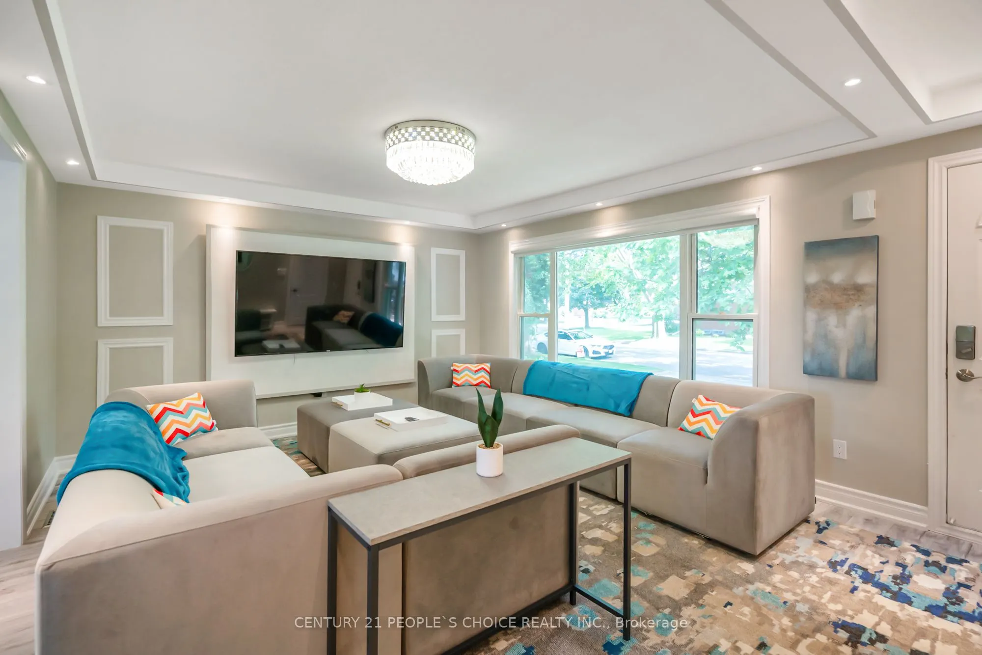 45 Chestnut Street W