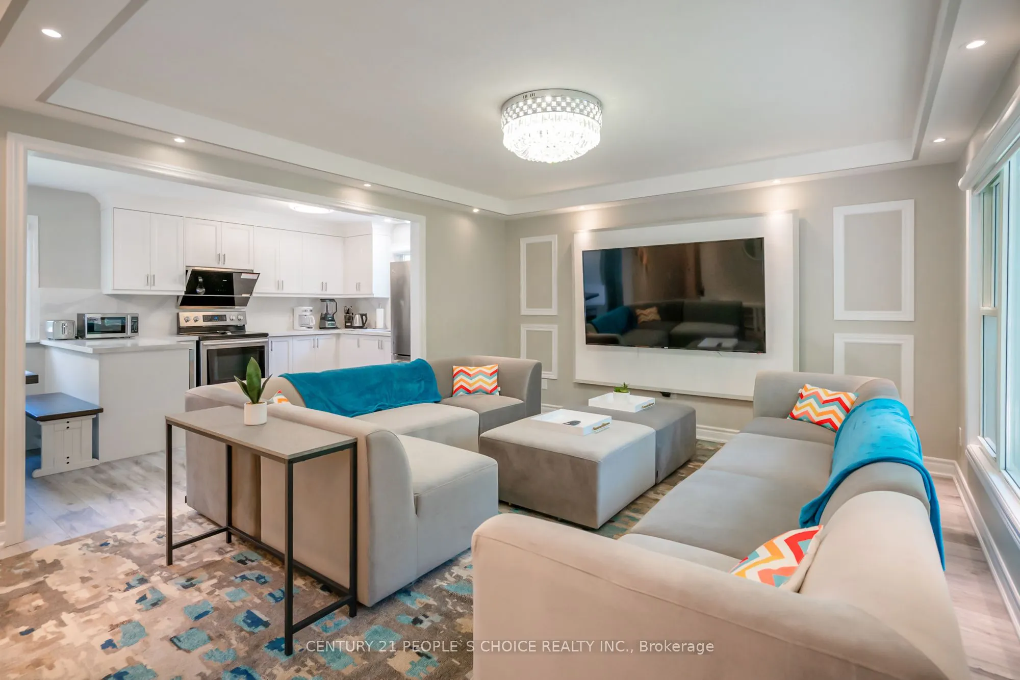 45 Chestnut Street W