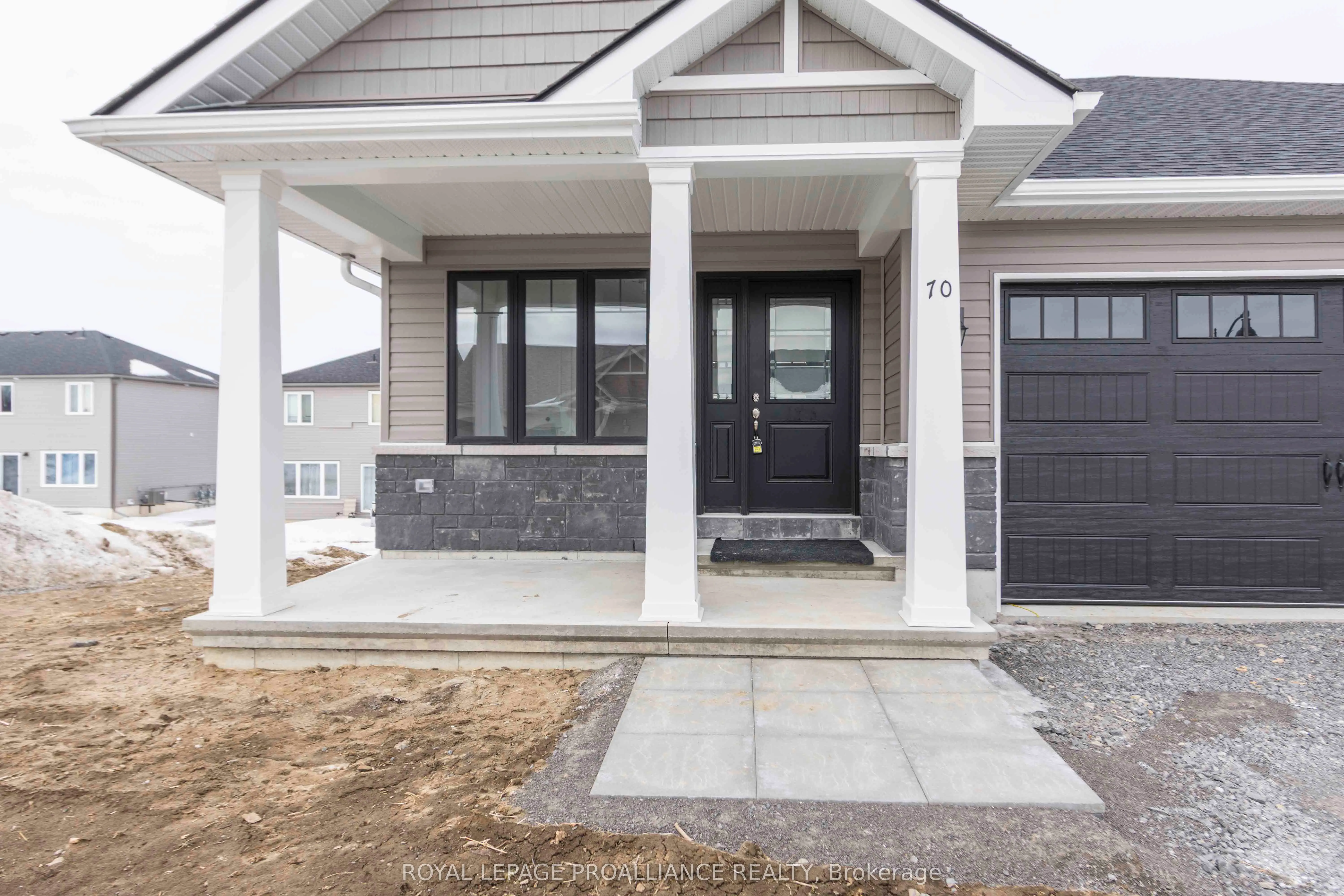 70 Stirling Crescent