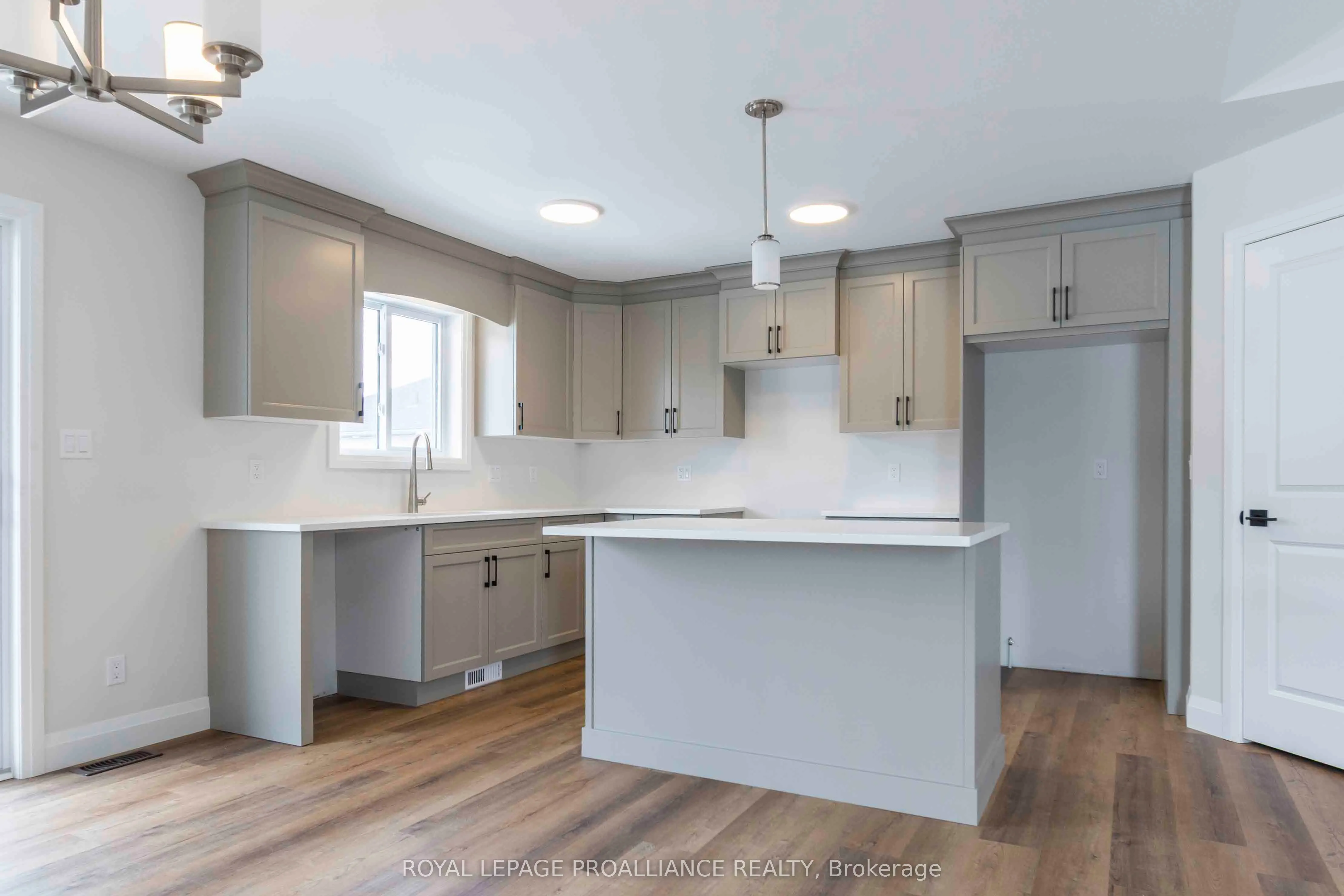 70 Stirling Crescent