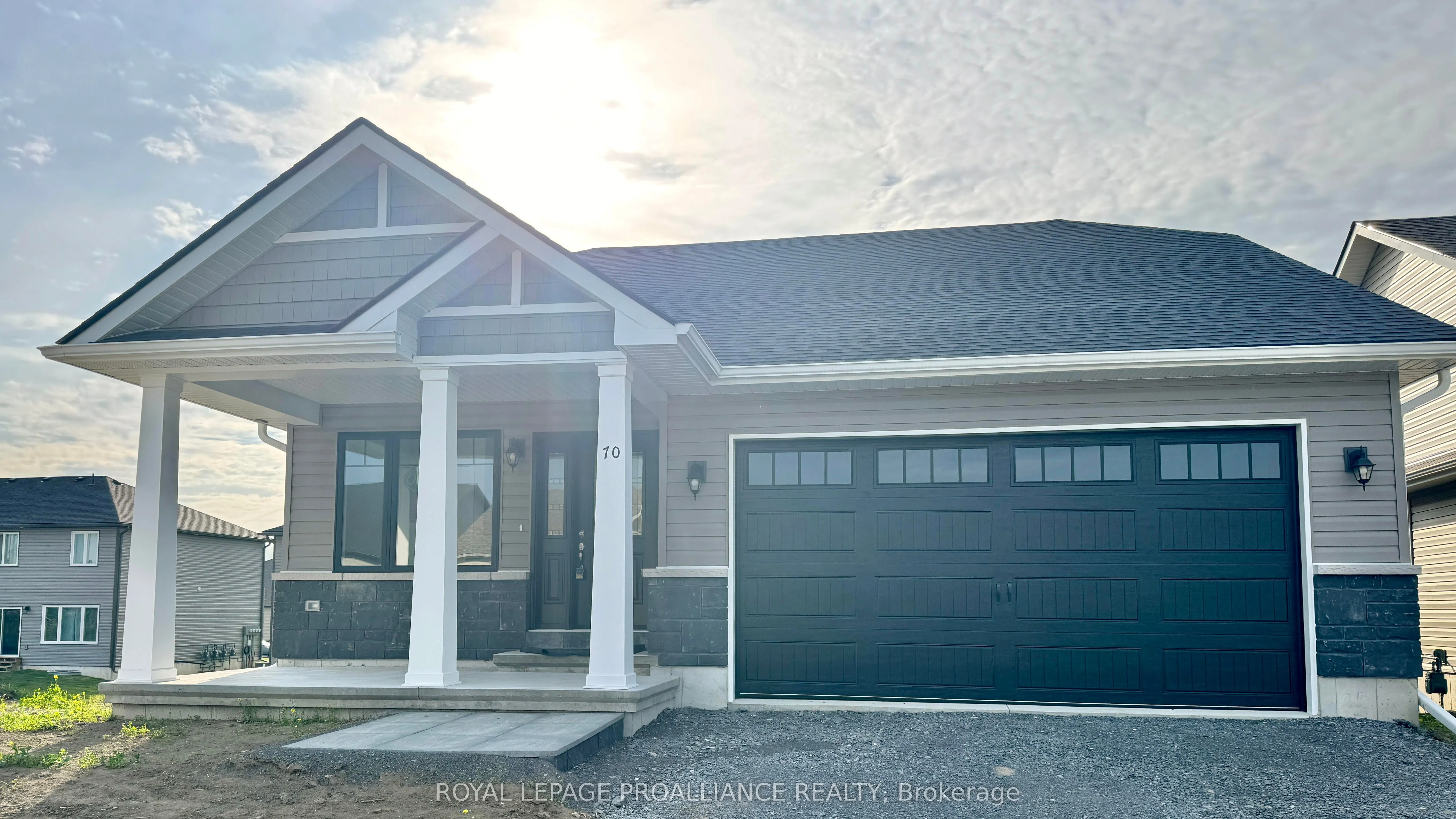 70 Stirling Crescent