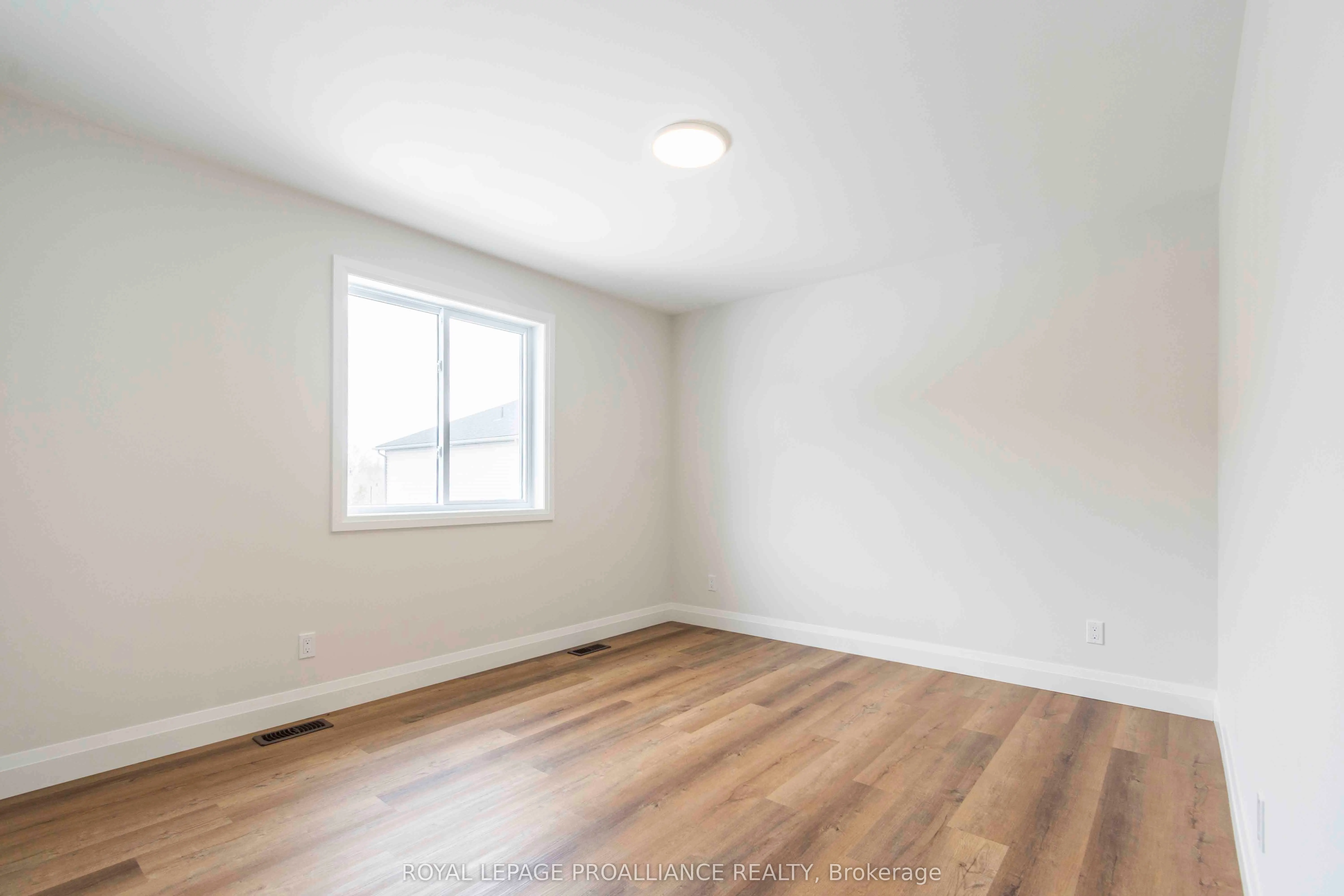 70 Stirling Crescent