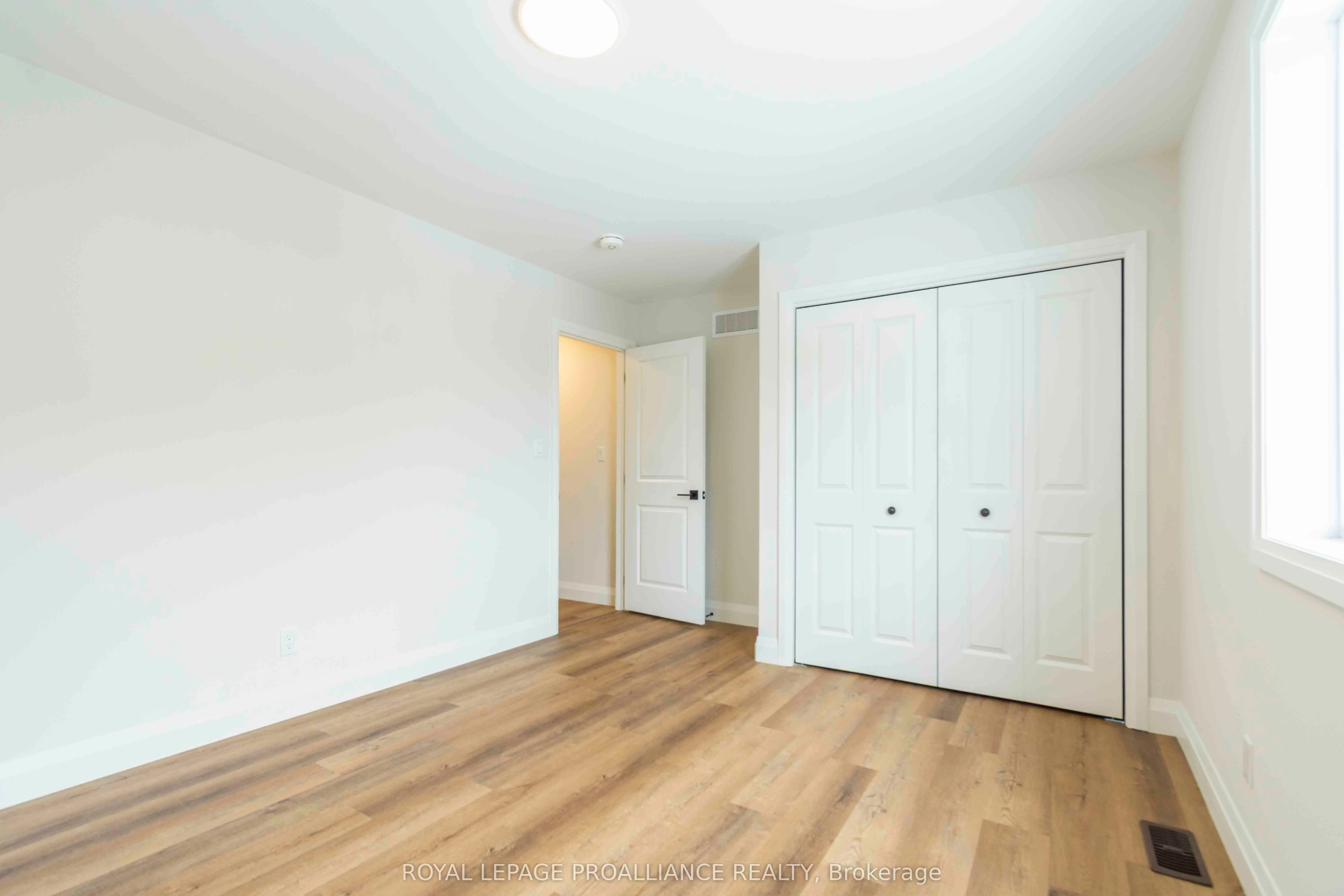 70 Stirling Crescent