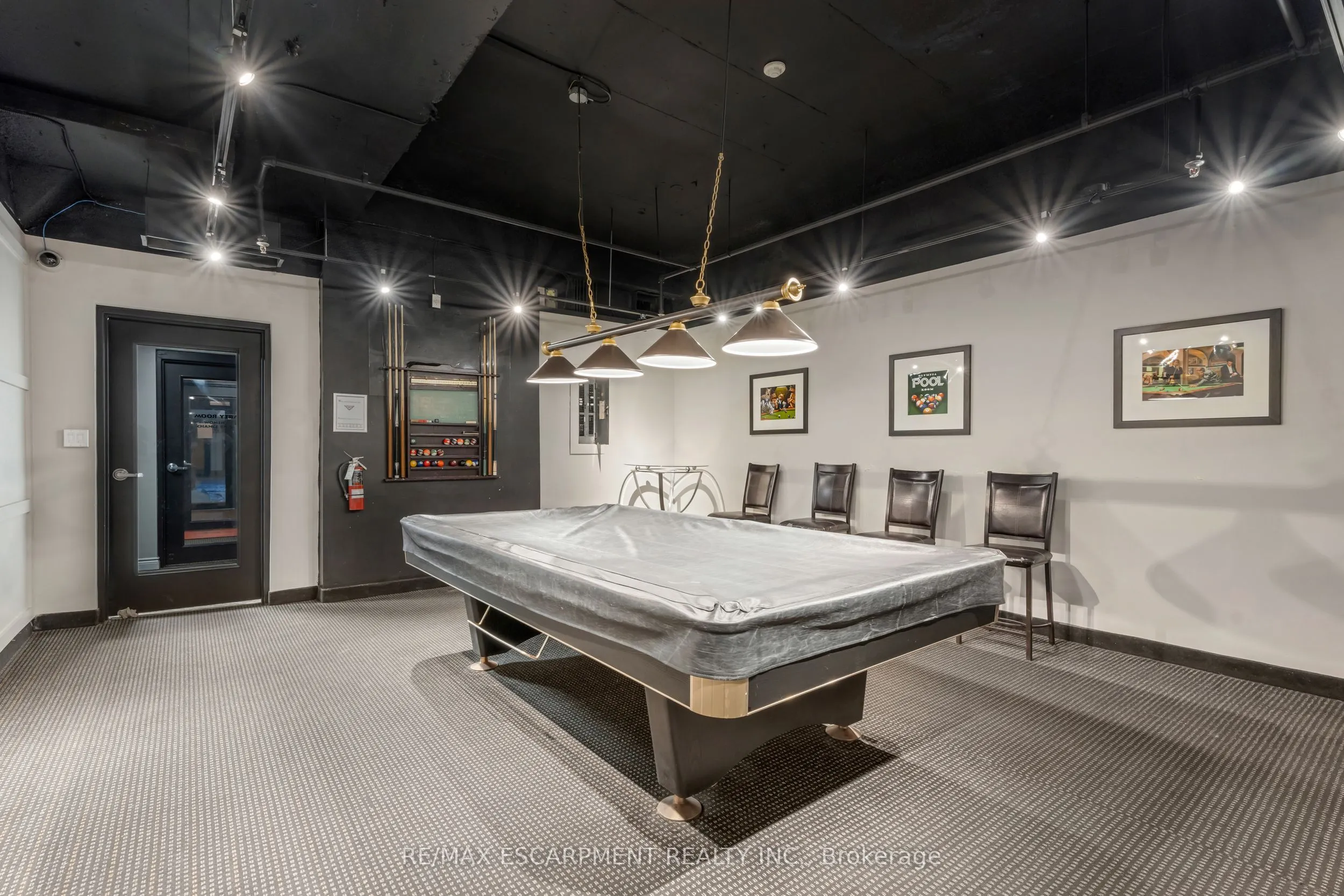 150 CHARLTON Avenue E, #3307