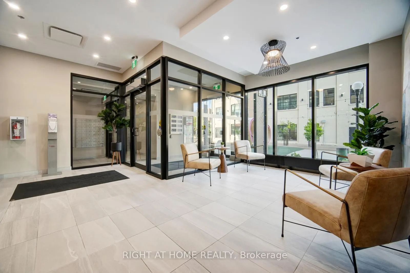 60 Charles Street W, #1804