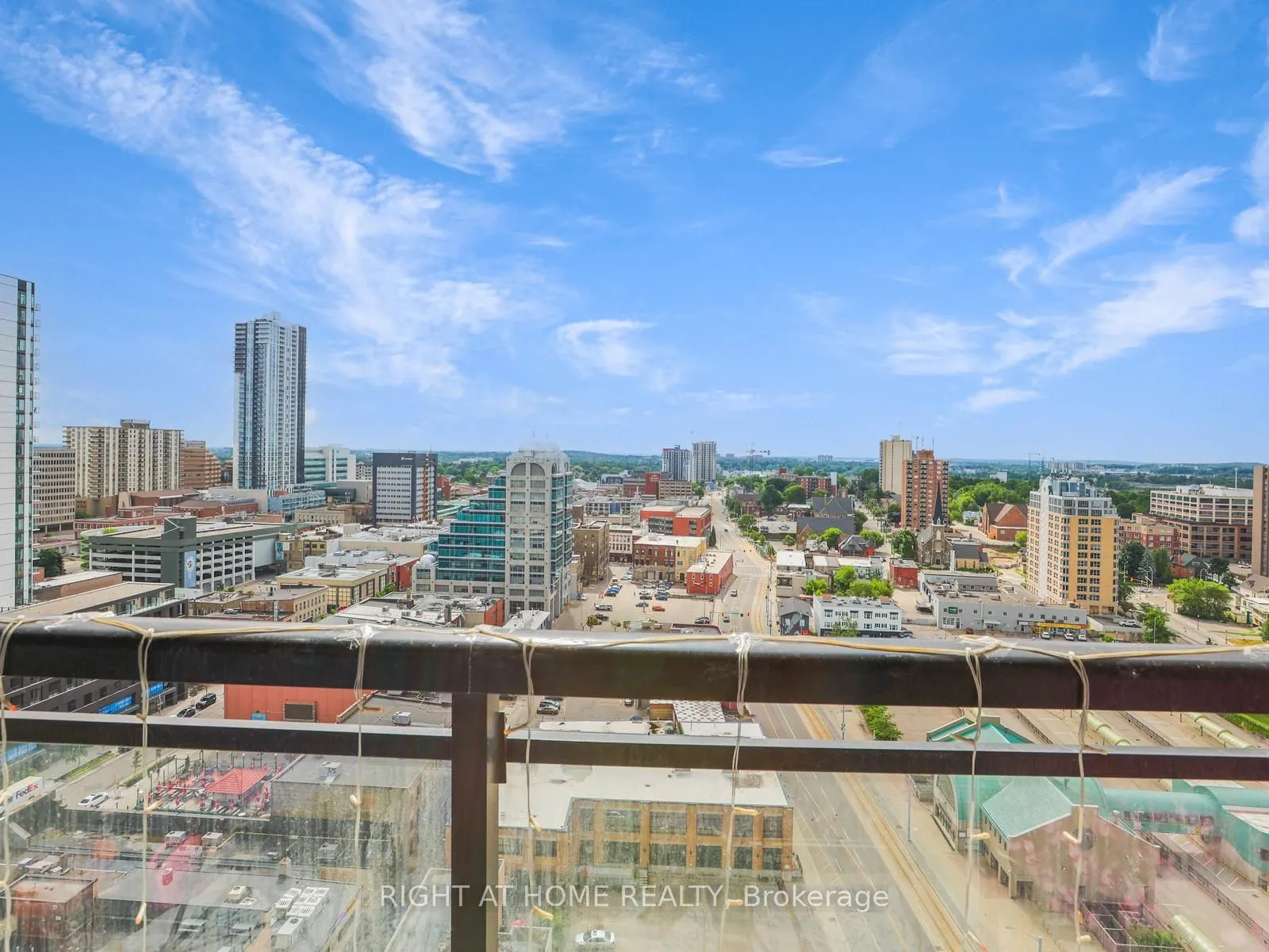 60 Charles Street W, #1804