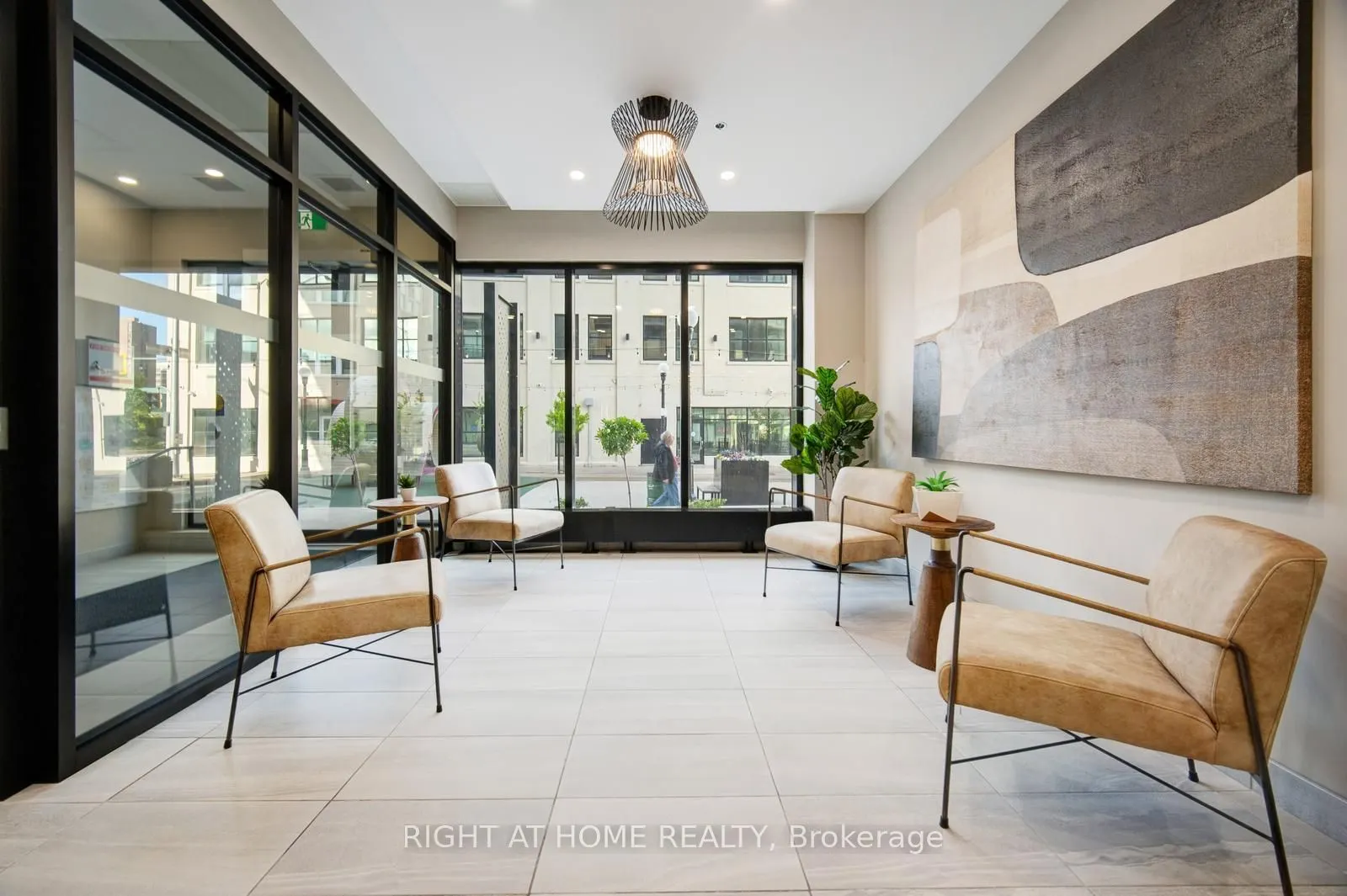 60 Charles Street W, #1804