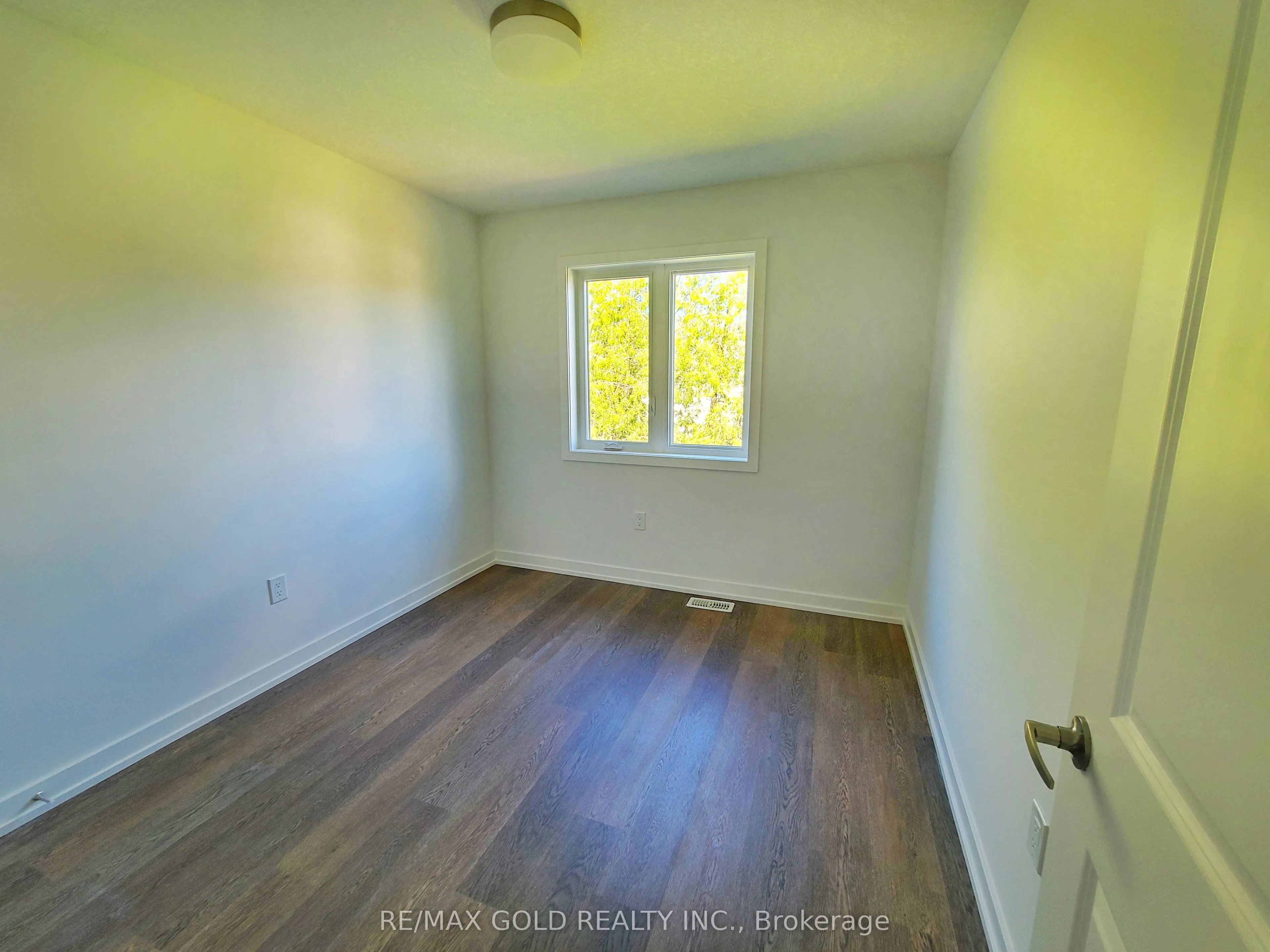 350 River Road, #28