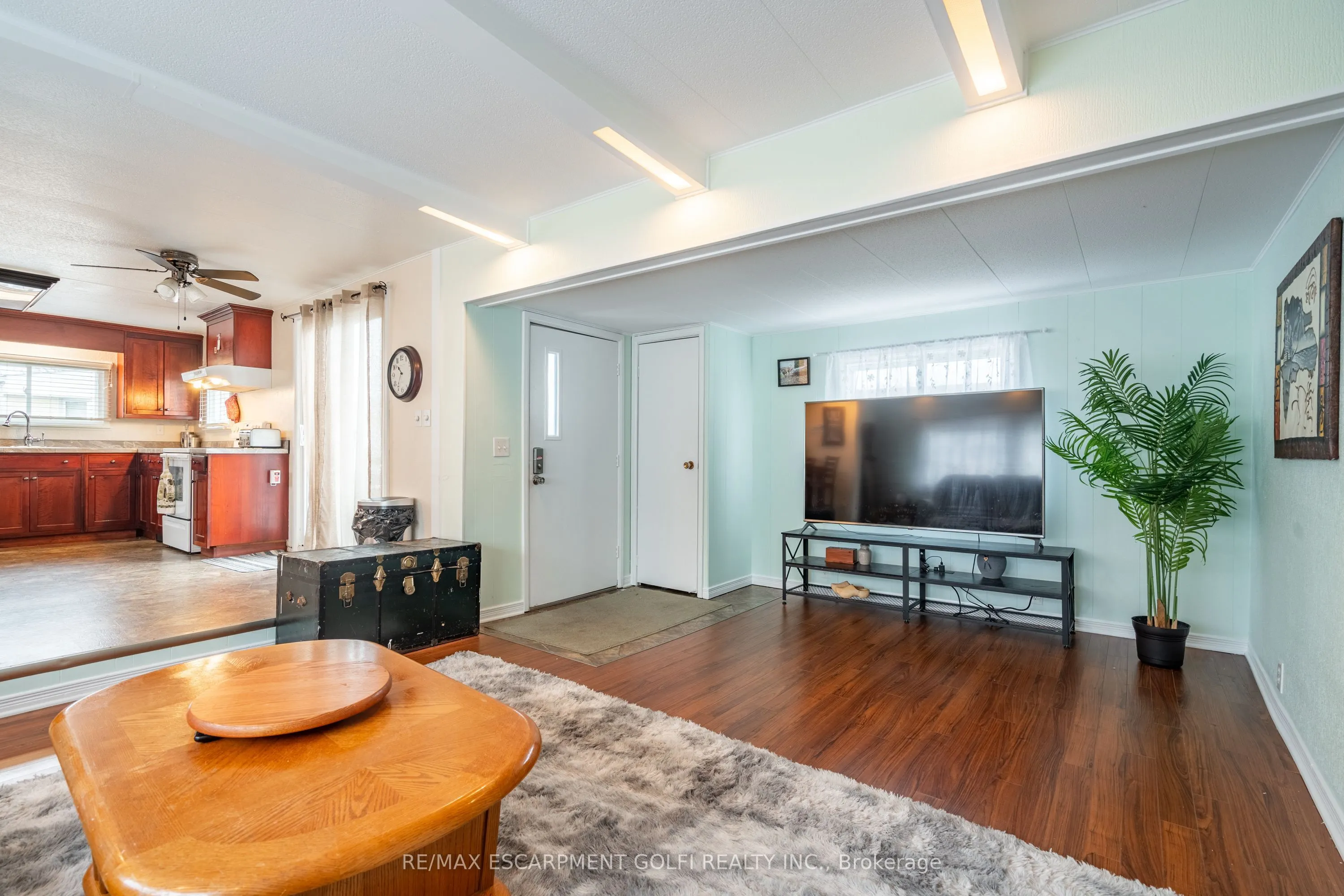 4588 Martha Lane