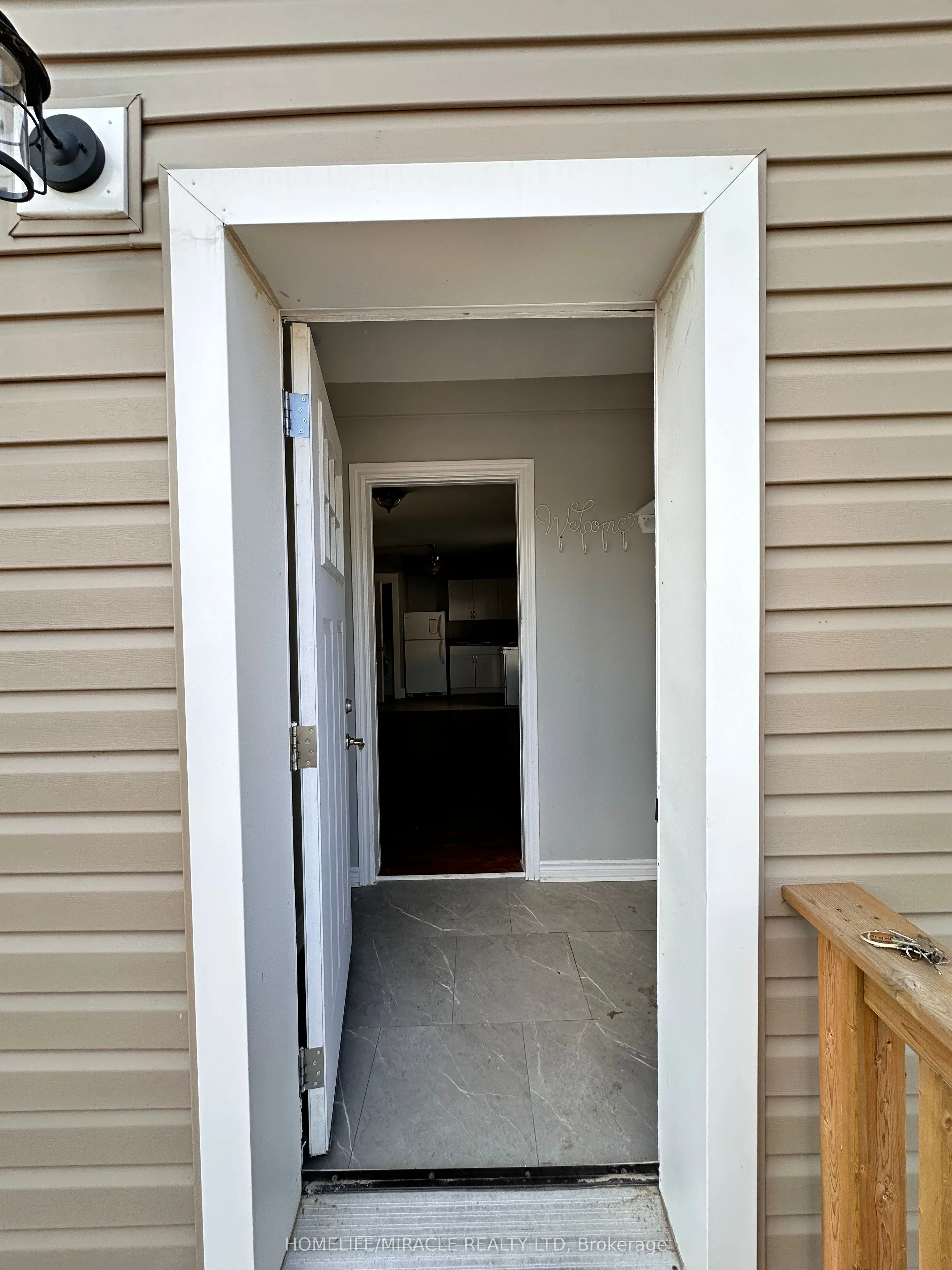 7 Josephine Street, #Main