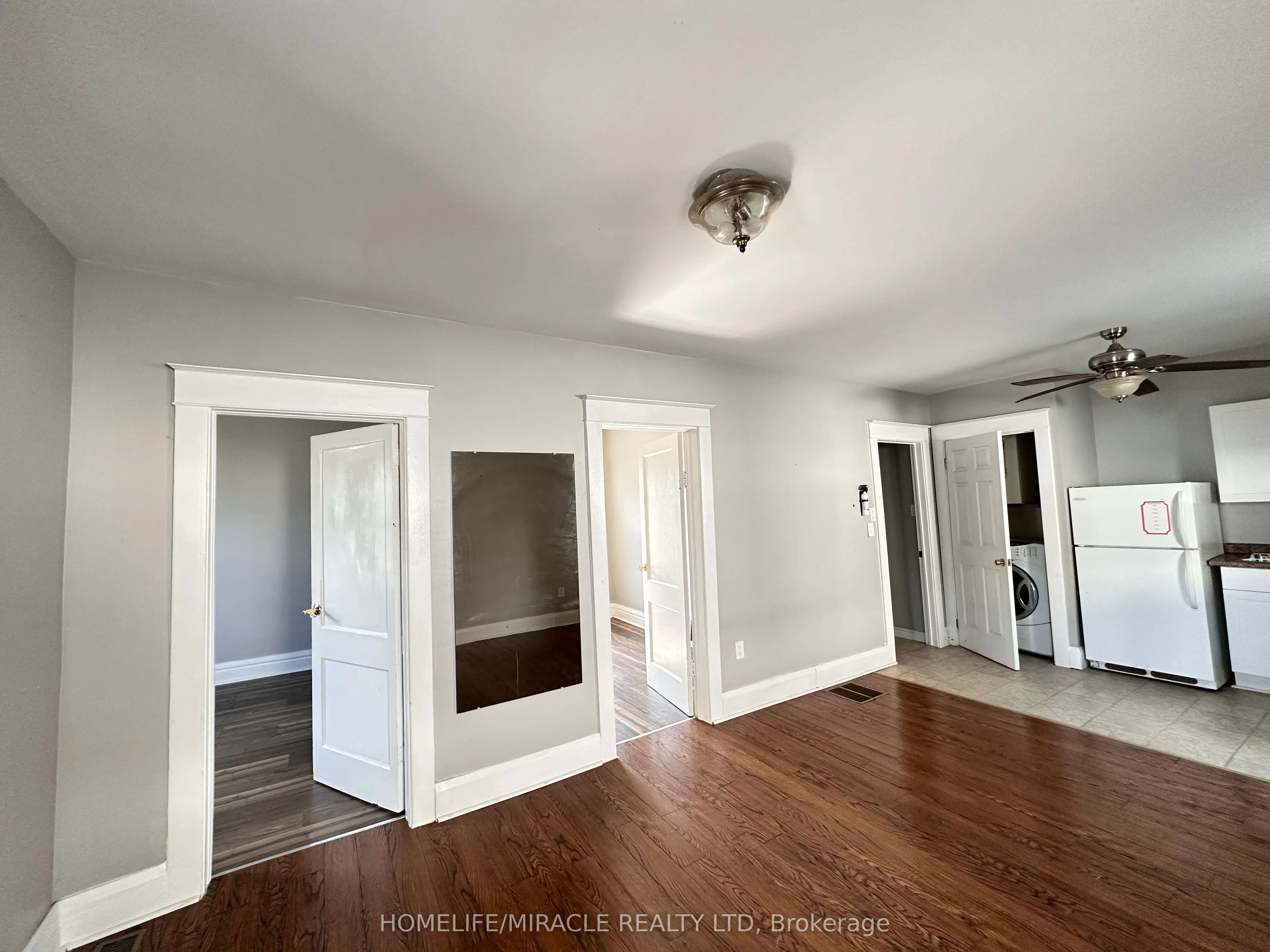 7 Josephine Street, #Main
