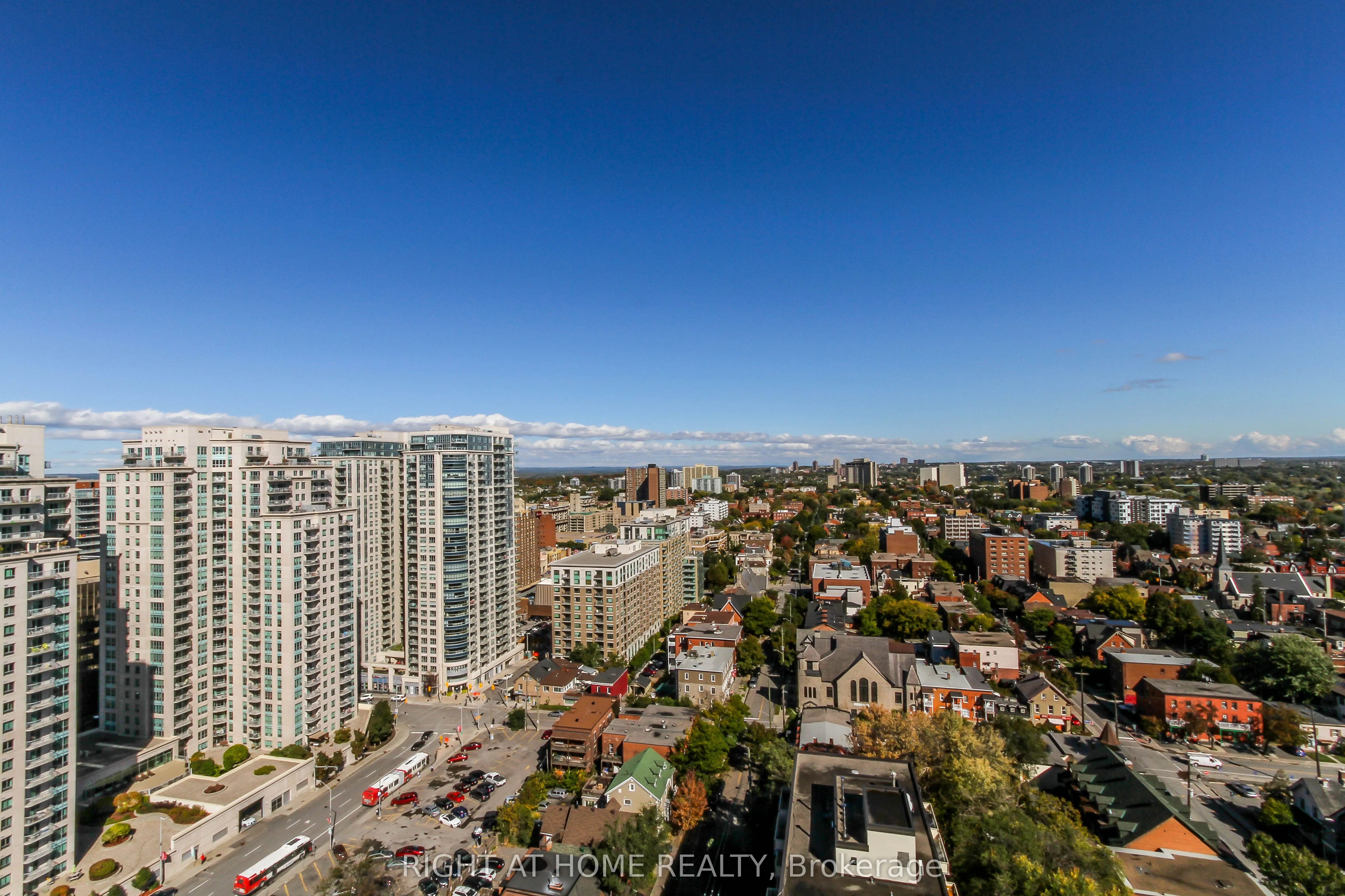 20 DALY Avenue, #2102