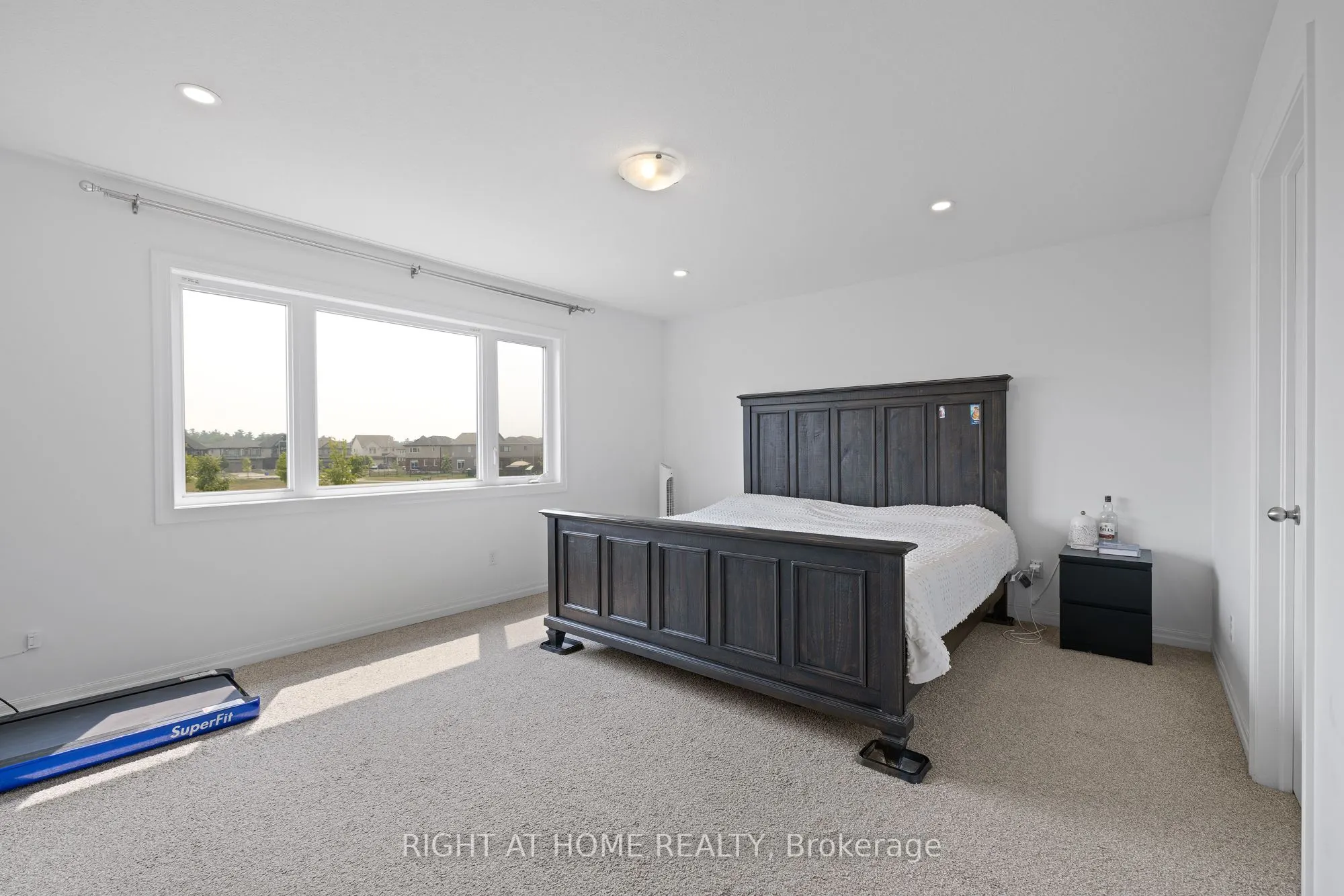 139 FREURE Drive