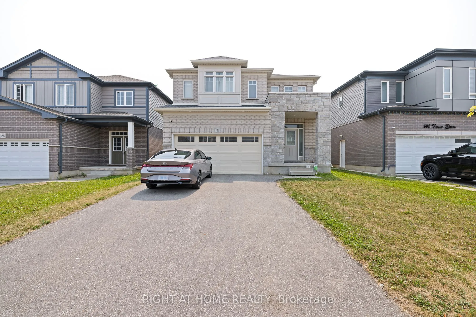 139 FREURE Drive