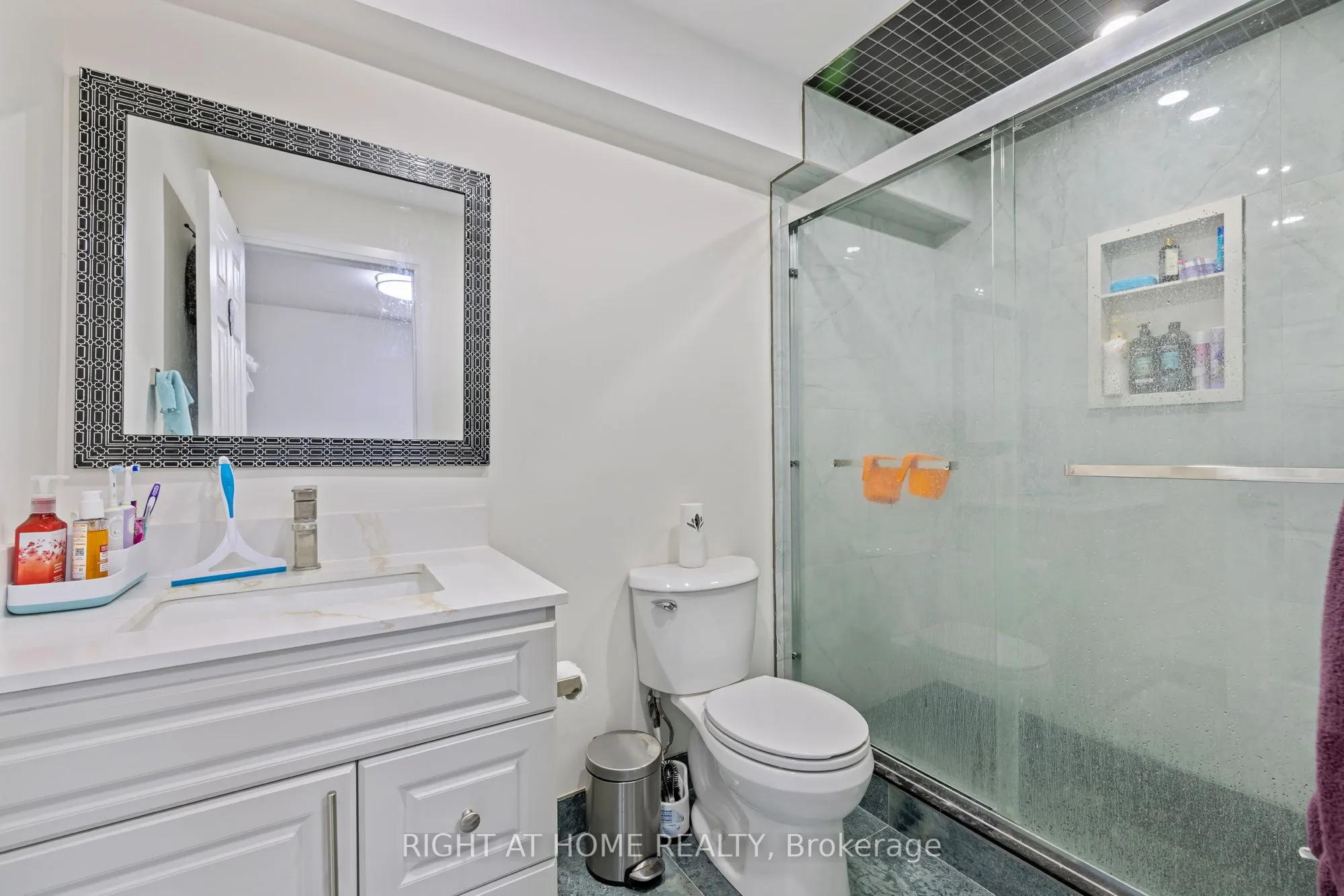 139 FREURE Drive