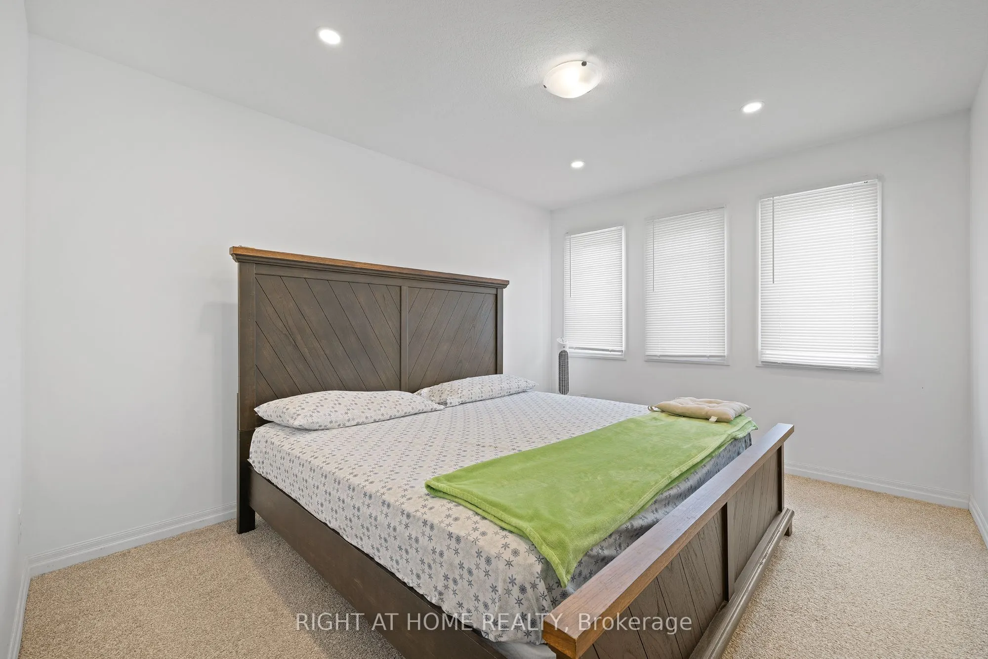 139 FREURE Drive