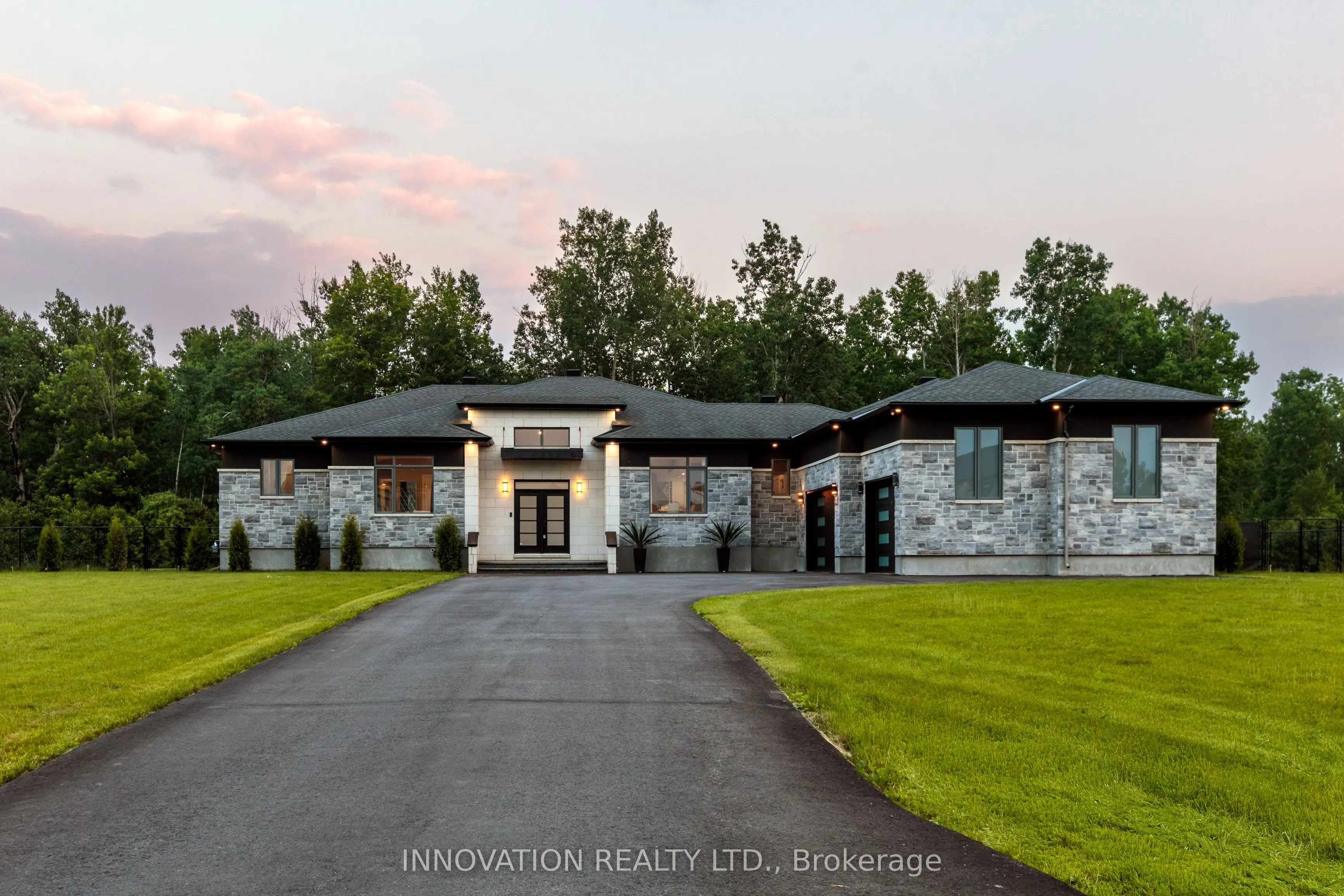 651 Ballycastle Crescent