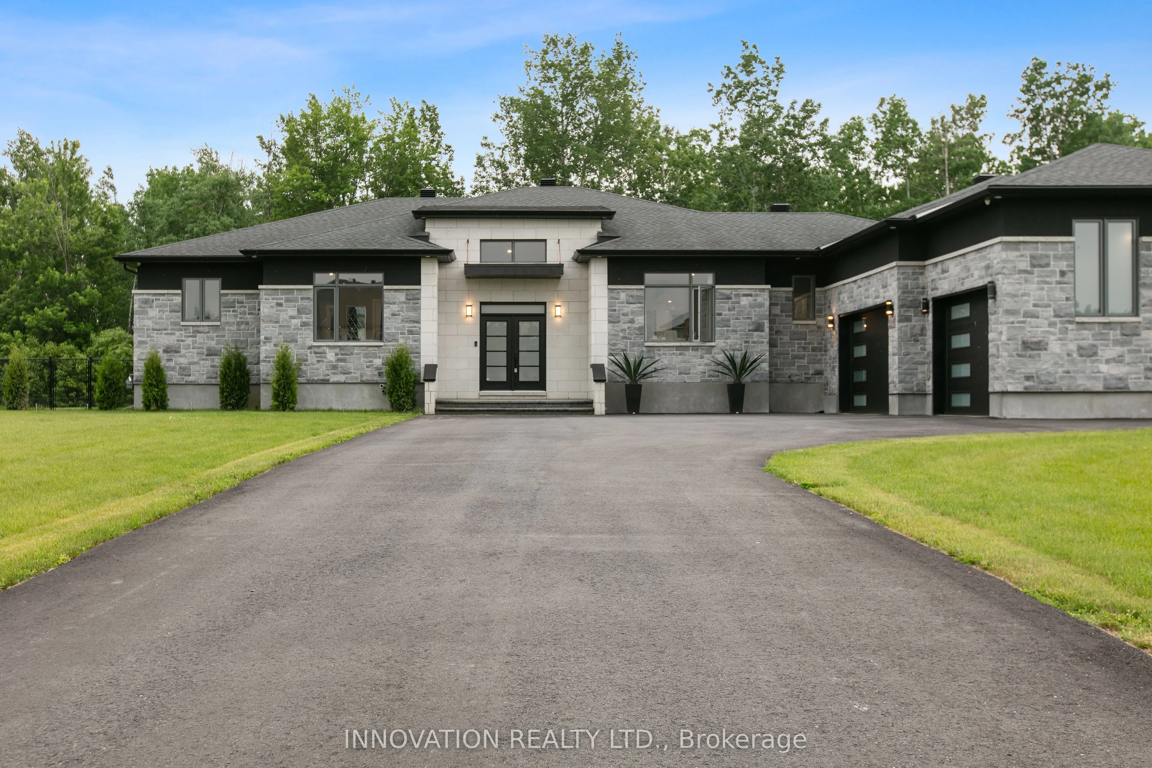 651 Ballycastle Crescent
