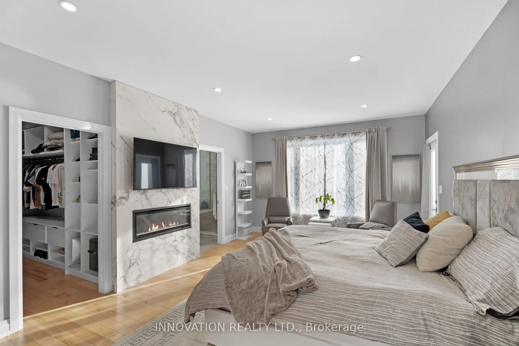 651 Ballycastle Crescent