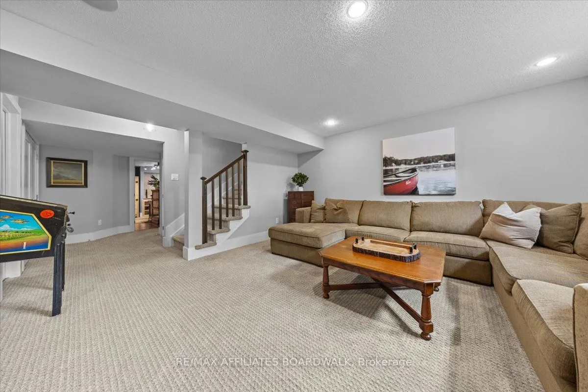 506 Breccia Heights