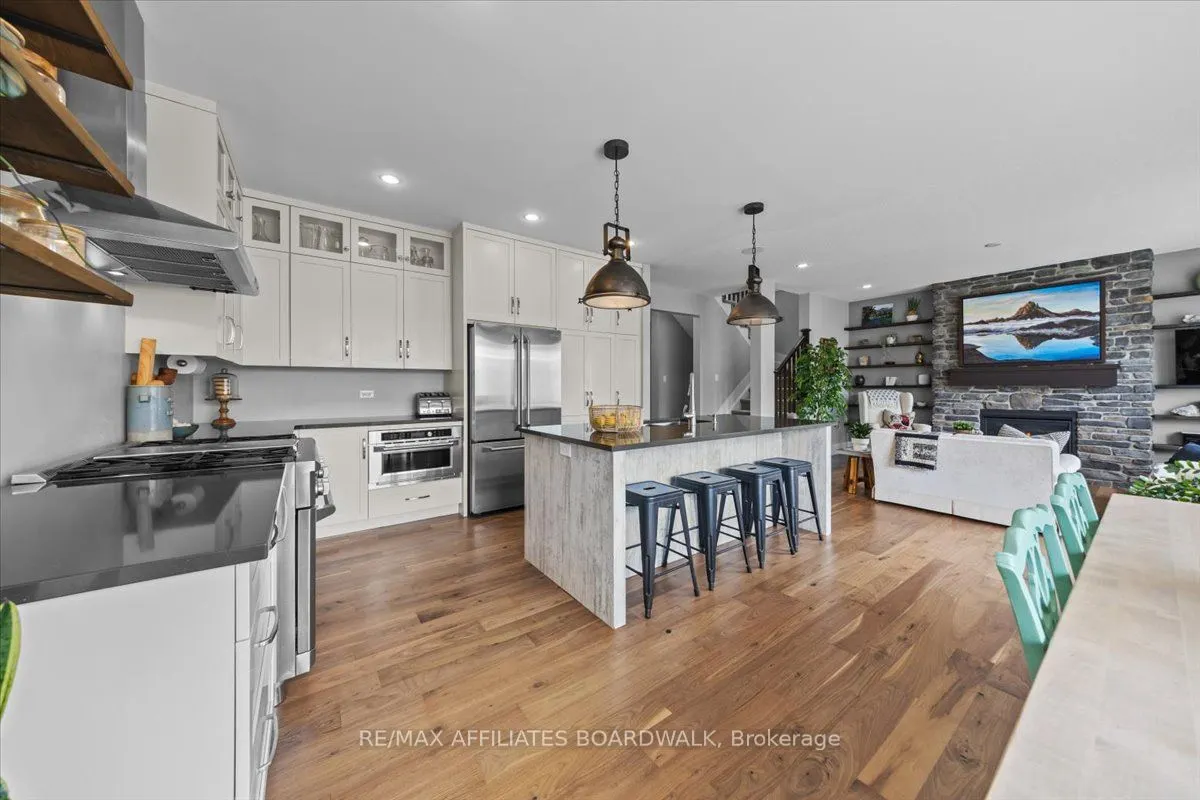 506 Breccia Heights