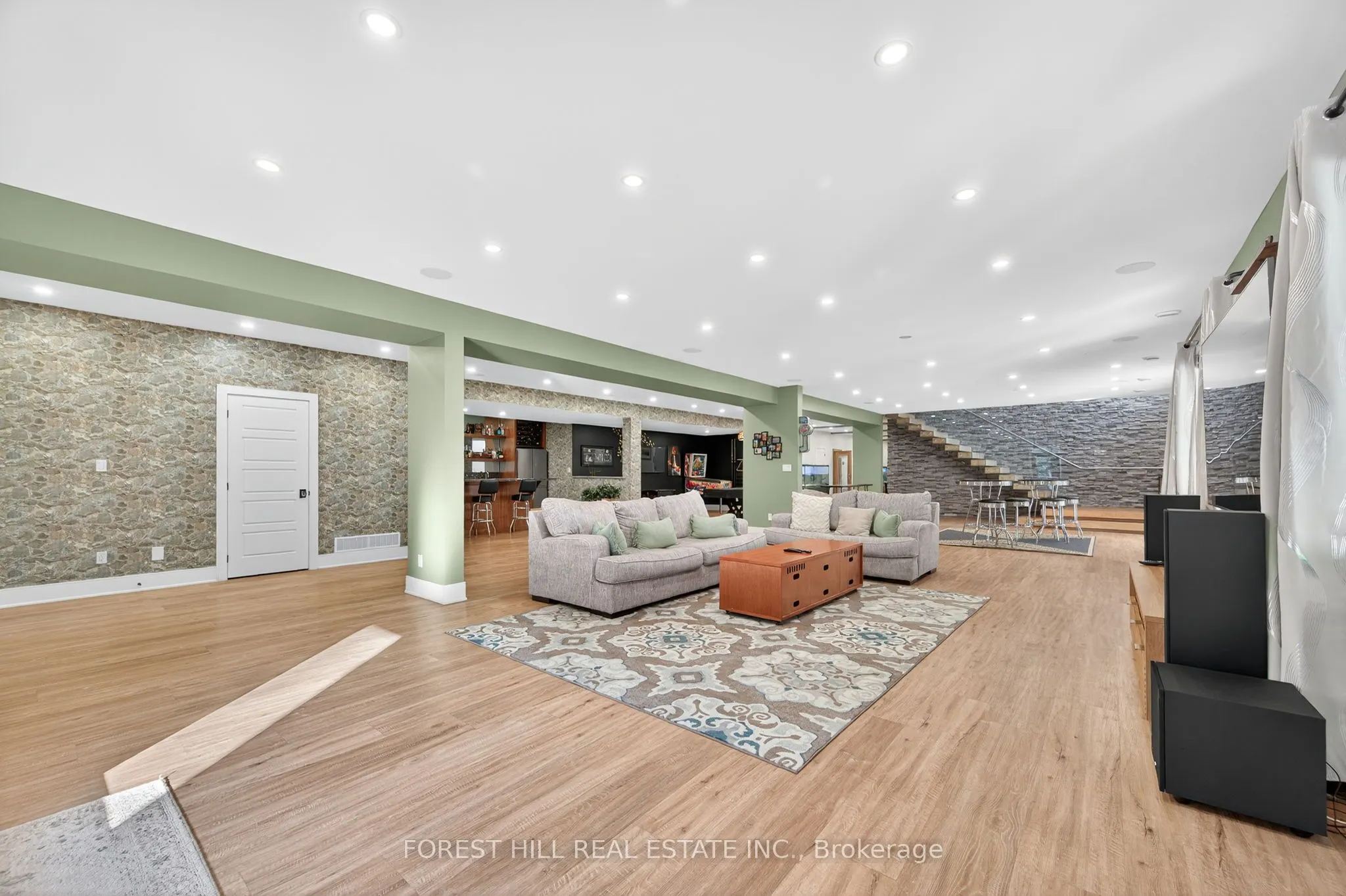 1308 County Road 40