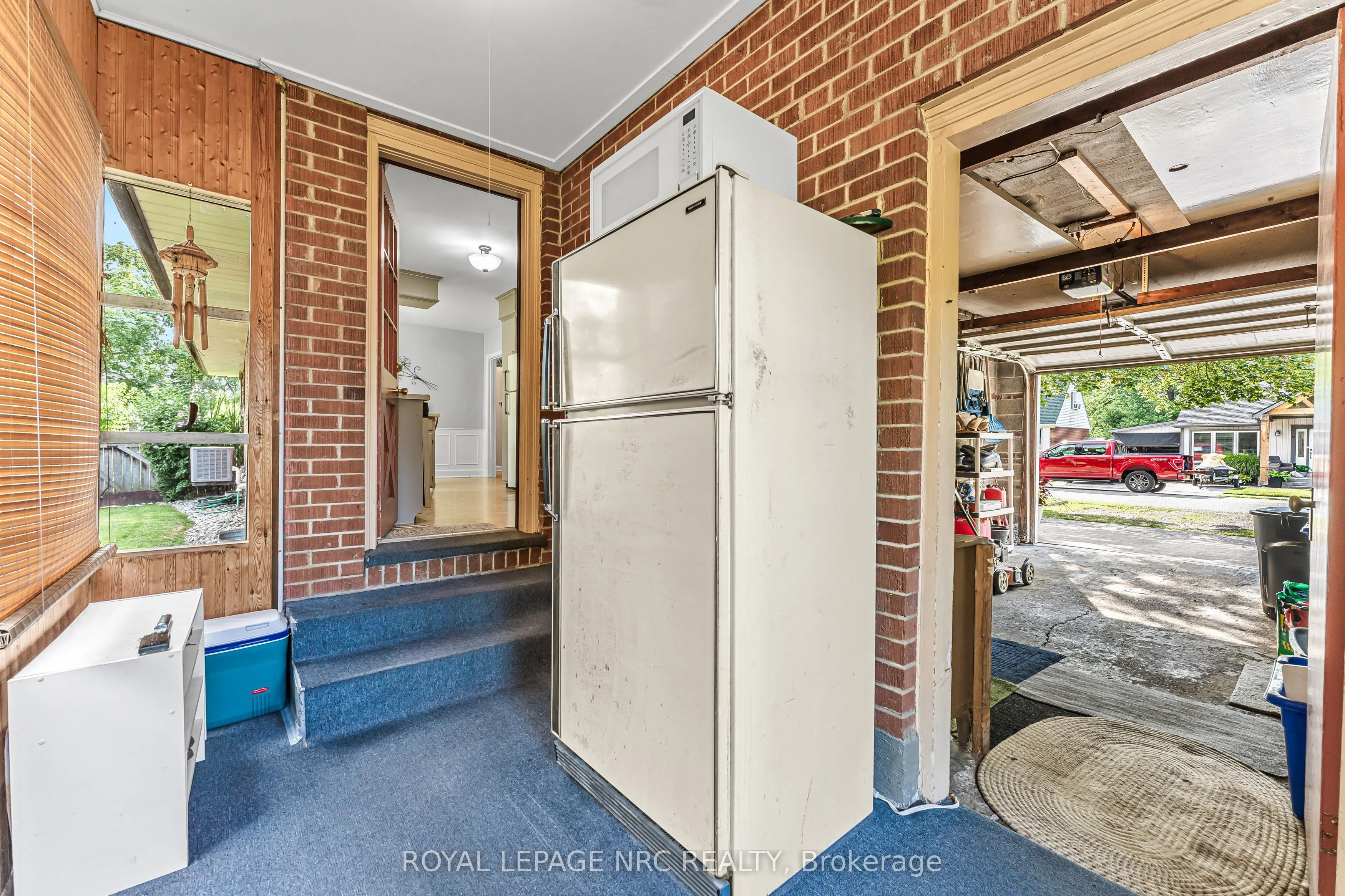 6 Maplewood Drive