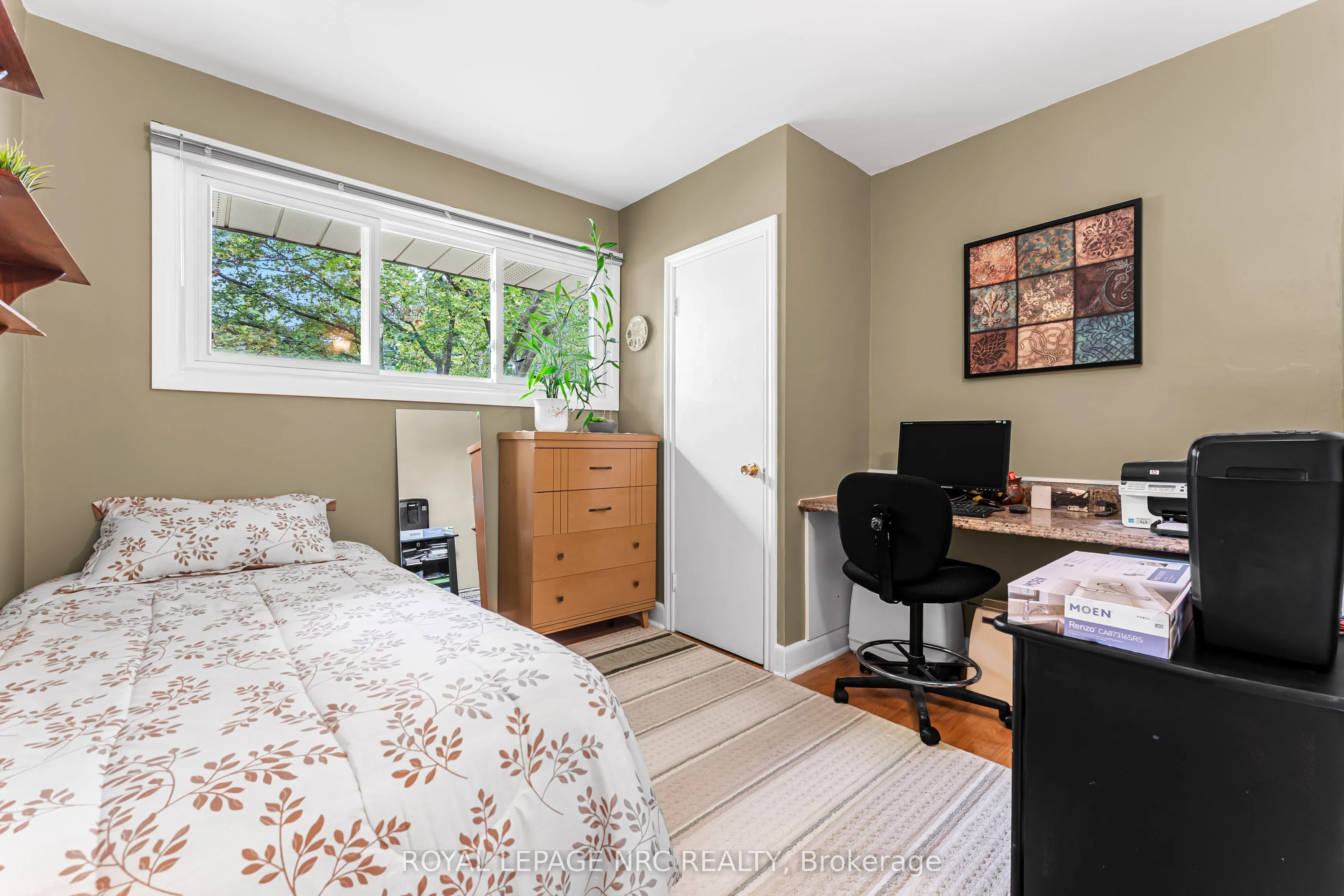 6 Maplewood Drive