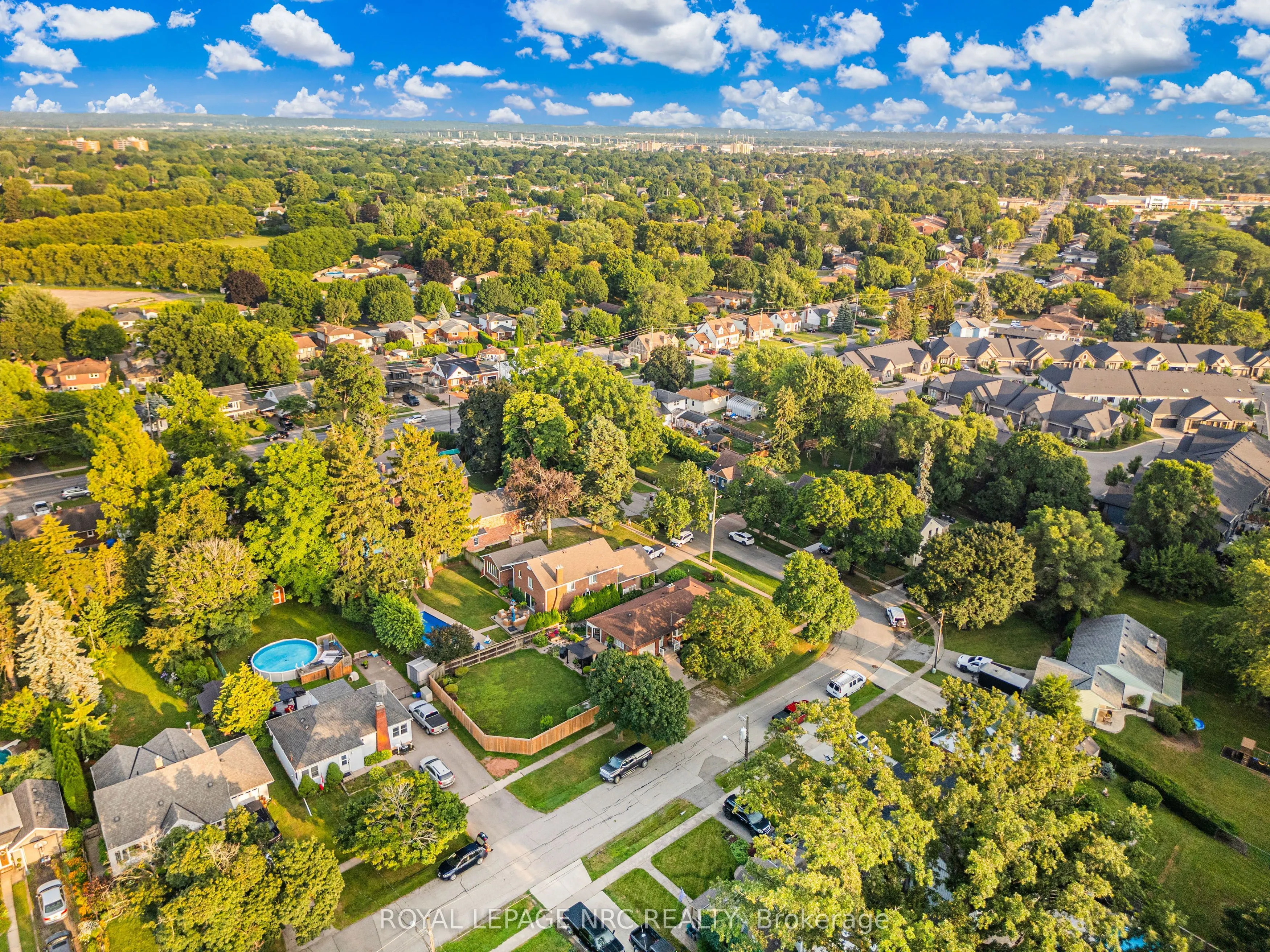 6 Maplewood Drive