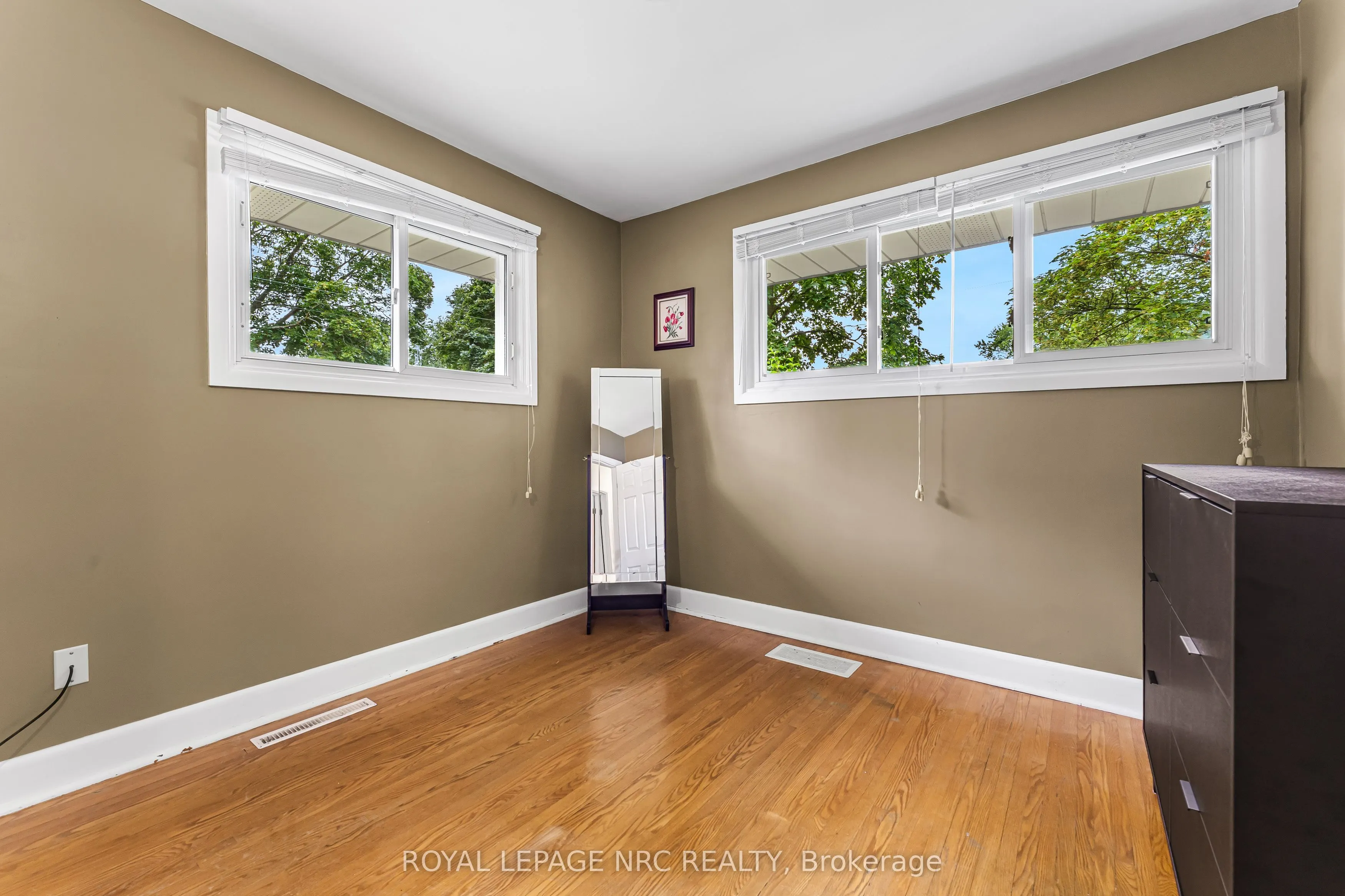 6 Maplewood Drive