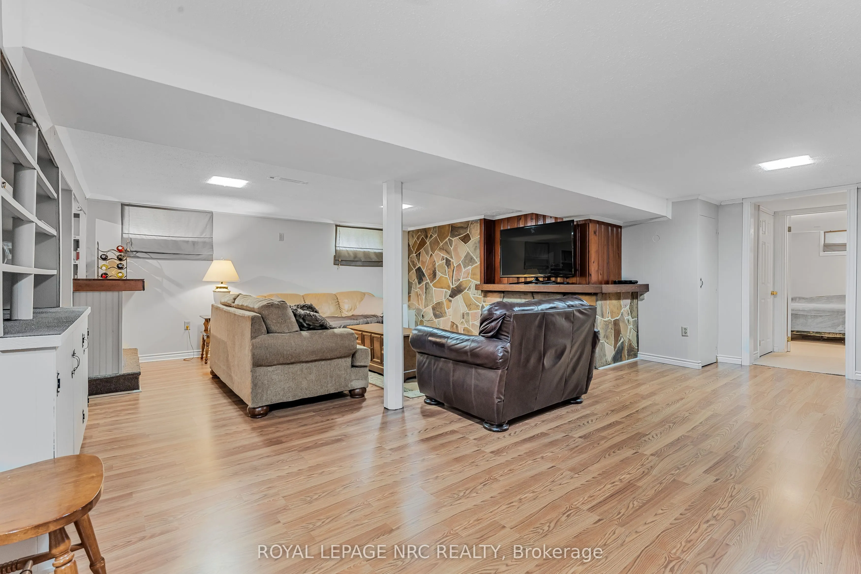 6 Maplewood Drive