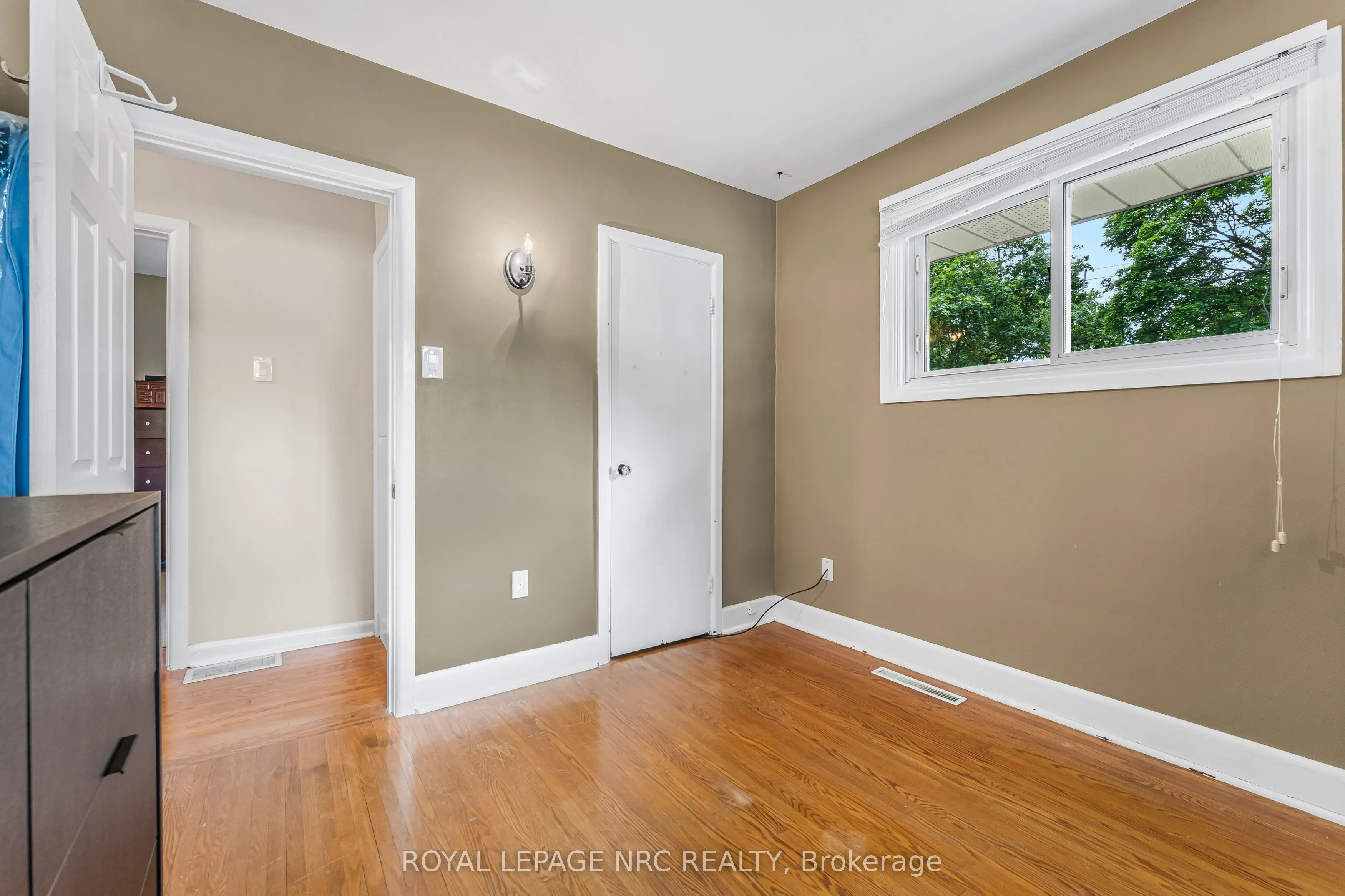 6 Maplewood Drive