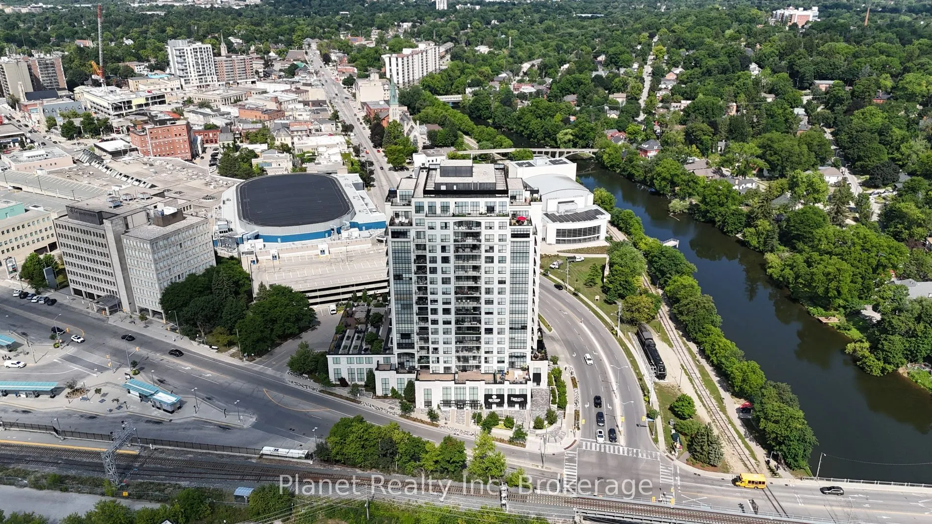 160 Macdonell Street, #1607