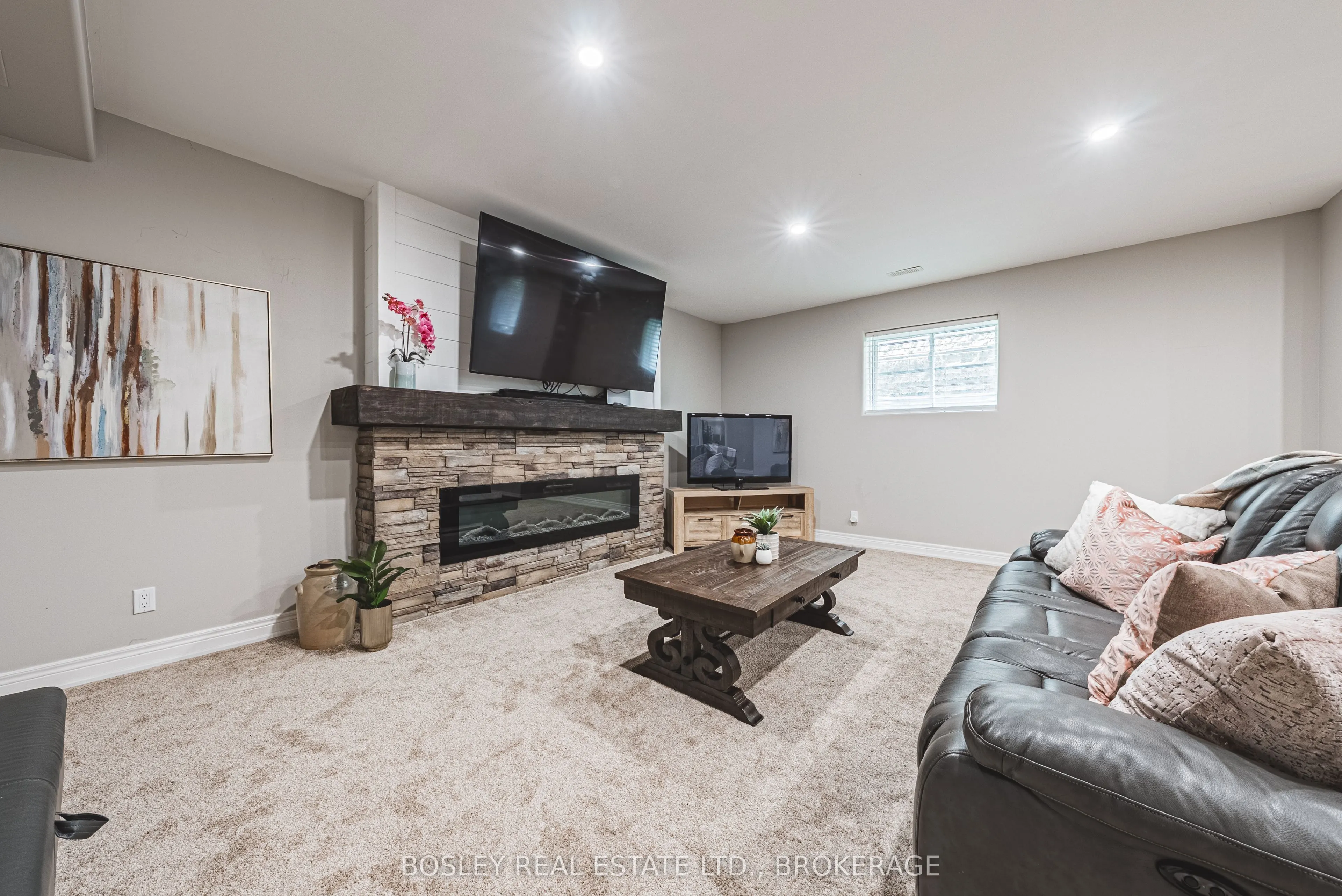 2848 King Street, #10